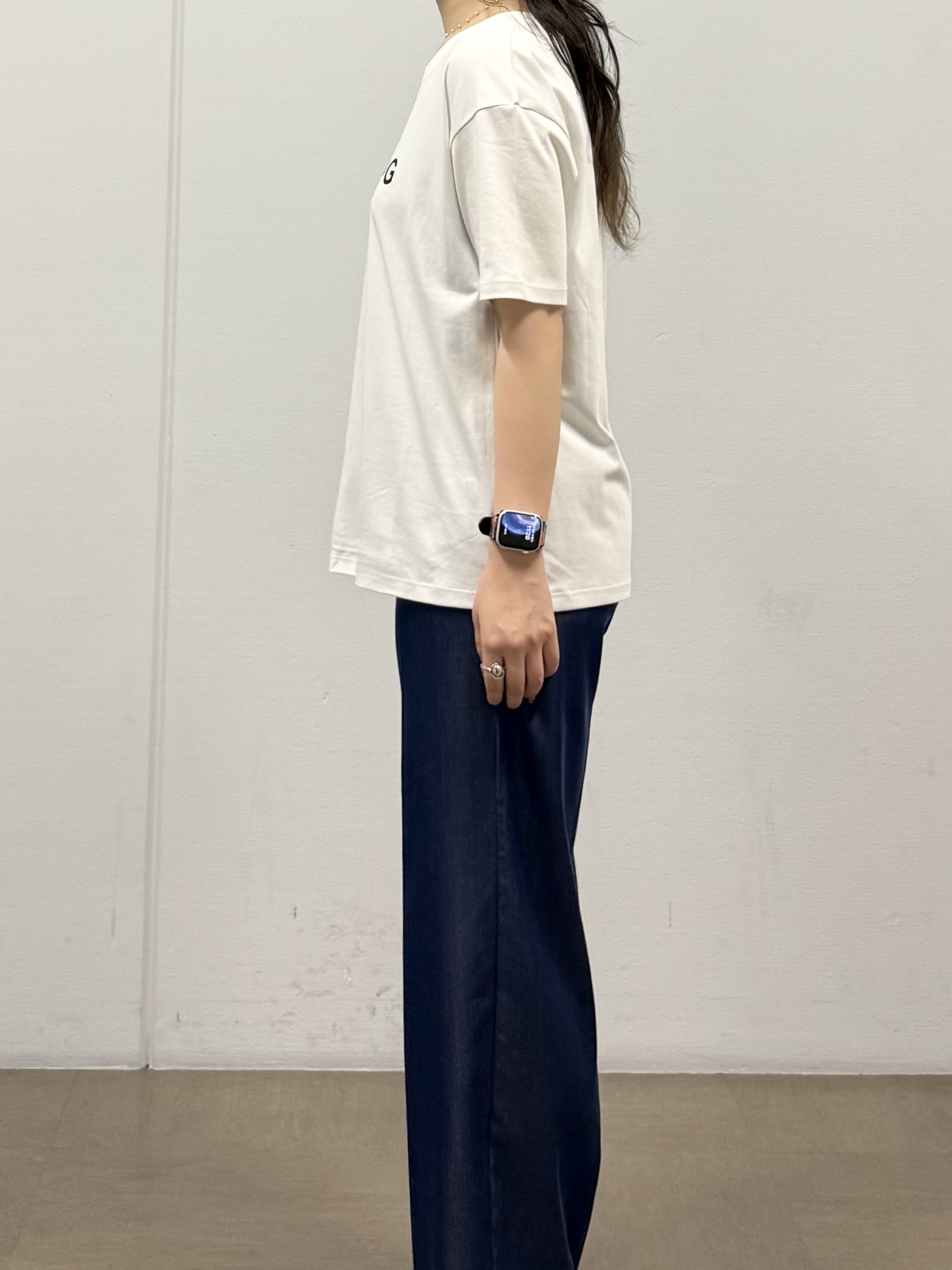 mizukiさんの「INDIVI｜【UVケア／選べるグラフィック】スムースジャージTシャツ」を使ったコーディネート