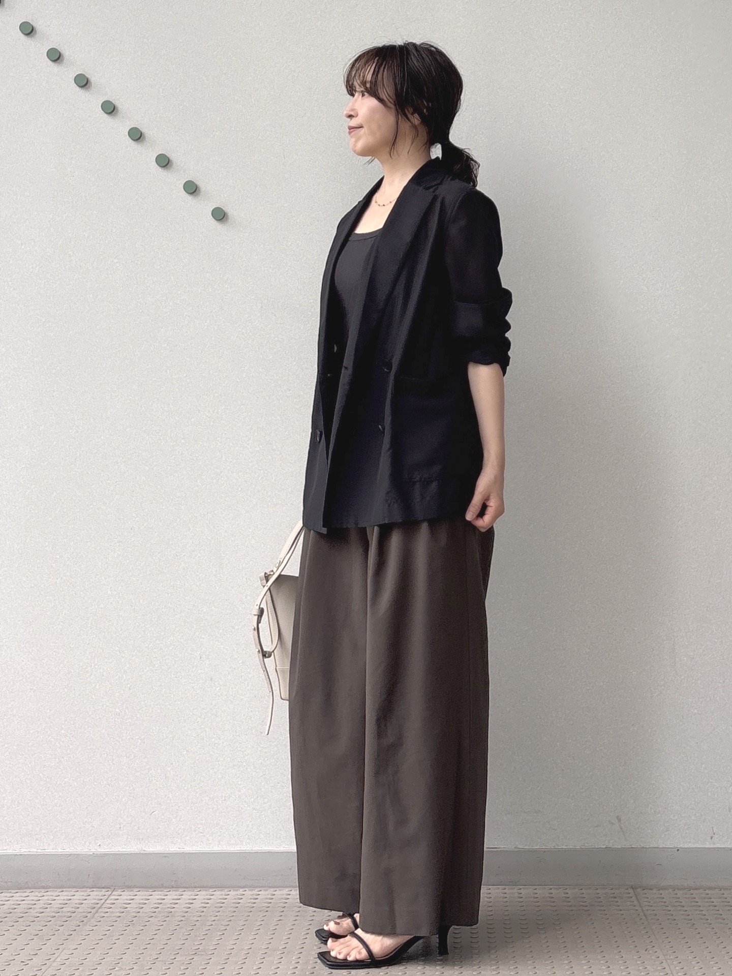 kawamuraさんの「DRESSTERIOR｜【接触冷感/防シワ機能/ウォッシャブル】クールタッチ リネンブレンドシアージャケット」を使ったコーディネート