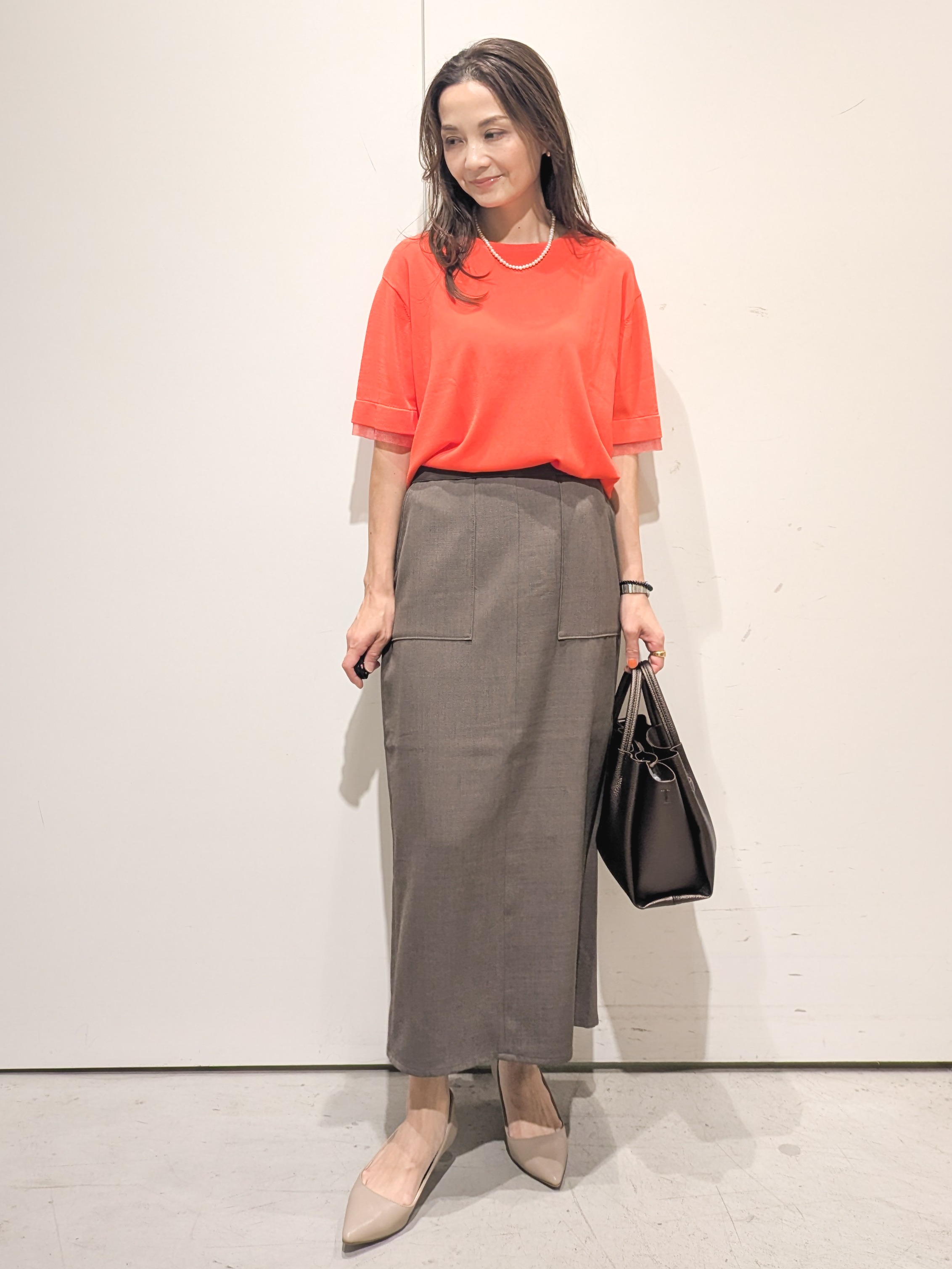 machiさんの「OPAQUE.CLIP｜【UV／接触冷感／抗ピル】シアー＆レイヤード風さらりニット《洗濯機OK》」を使ったコーディネート
