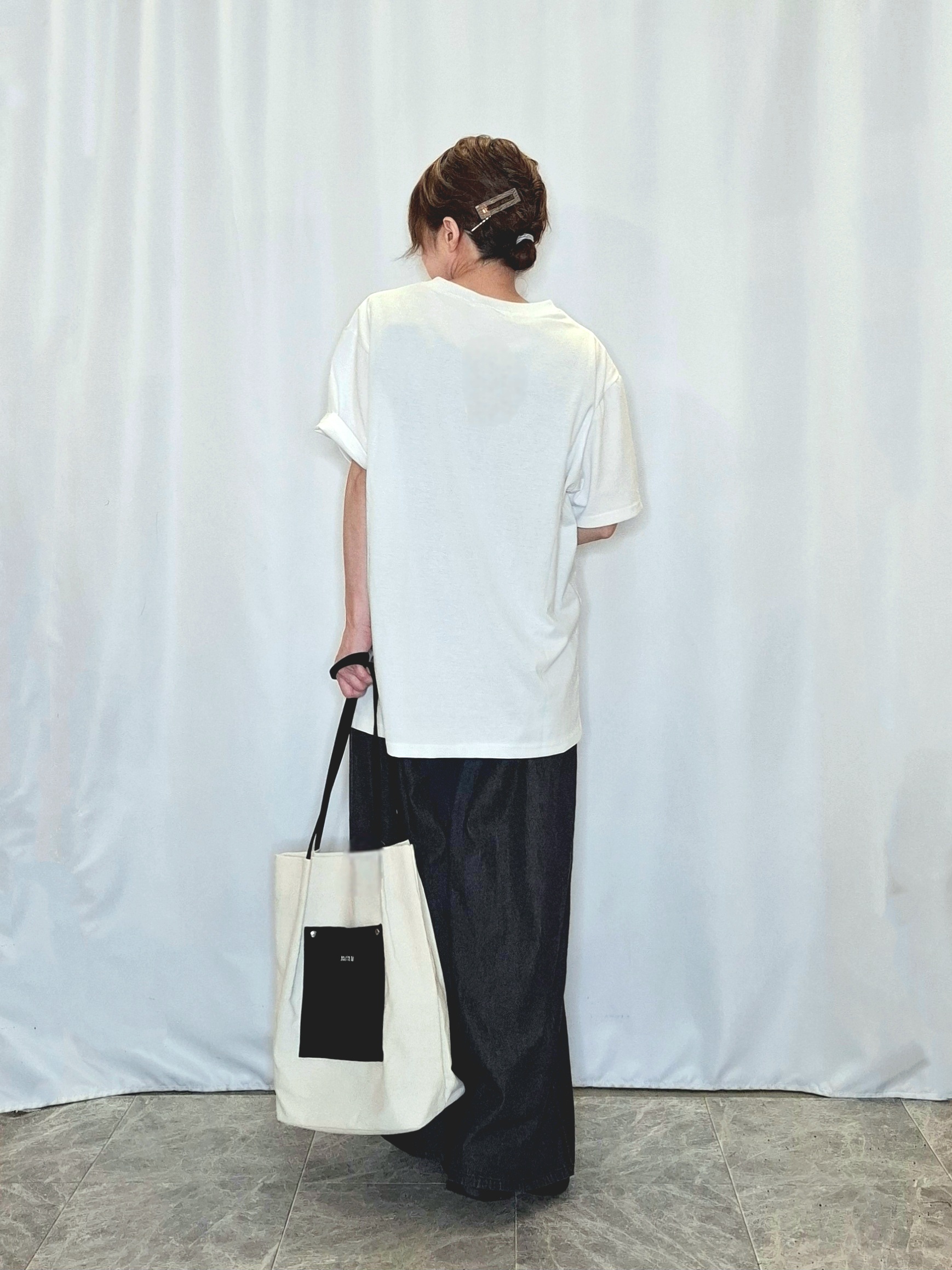 ぬーさんの「SHOO･LA･RUE｜【洗濯機可/選べる6色】程よいシアー感が涼し気 ゆったりワッシャードルマンブラウス」を使ったコーディネート