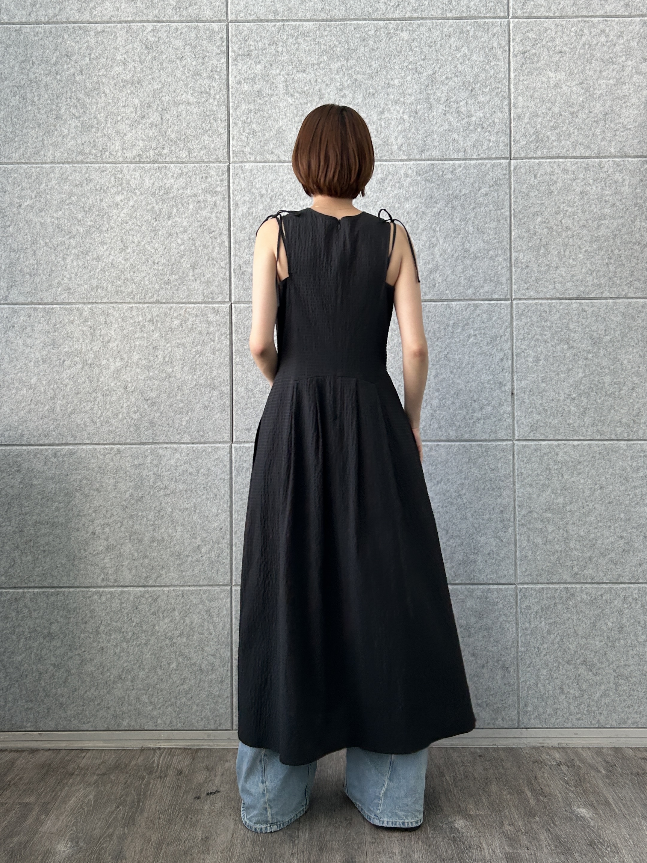 harunaさんの「CODE A｜shoulder ribbon dress」を使ったコーディネート