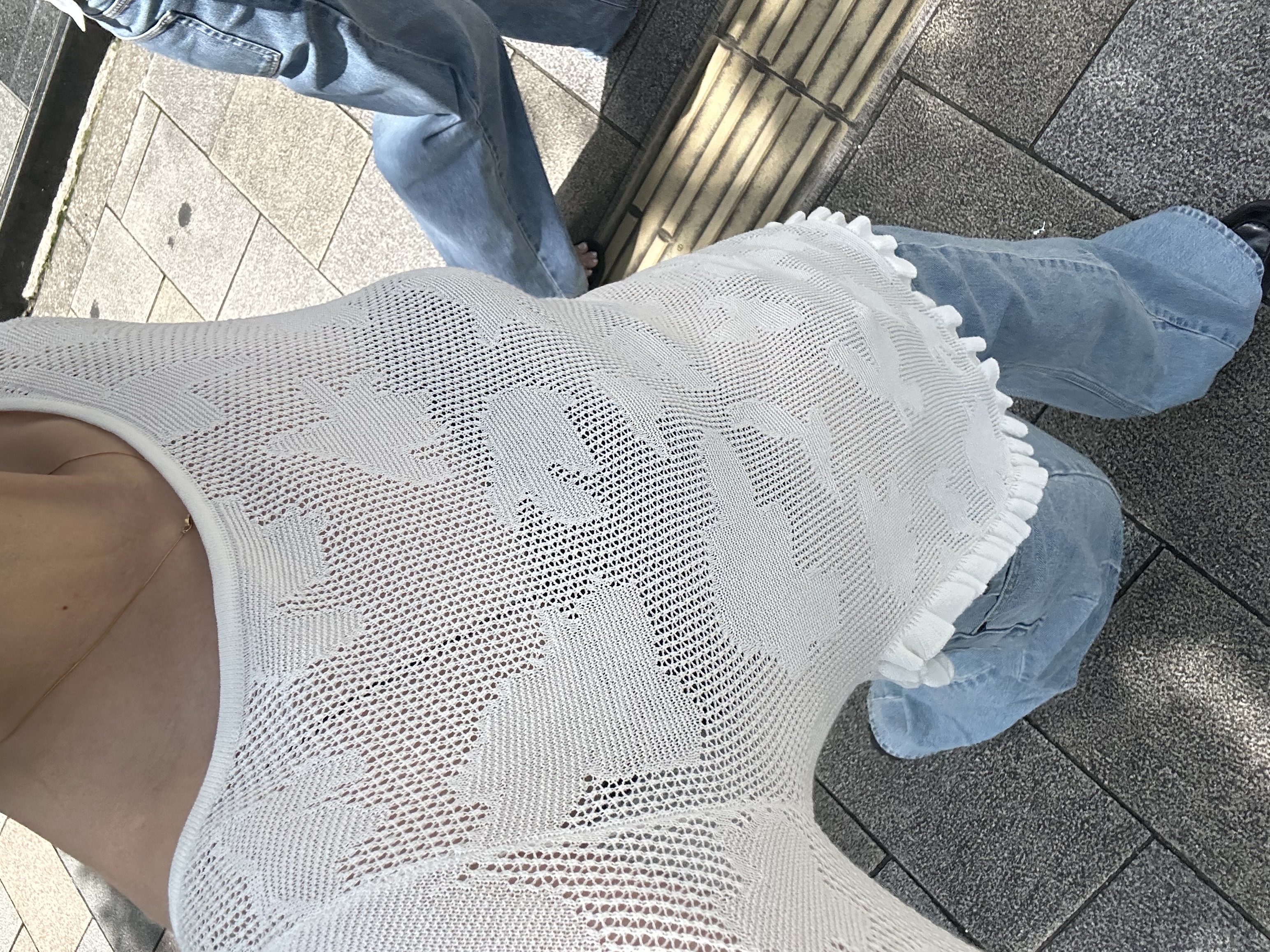 harunaさんの「CODE A｜flower mesh pullover」を使ったコーディネート
