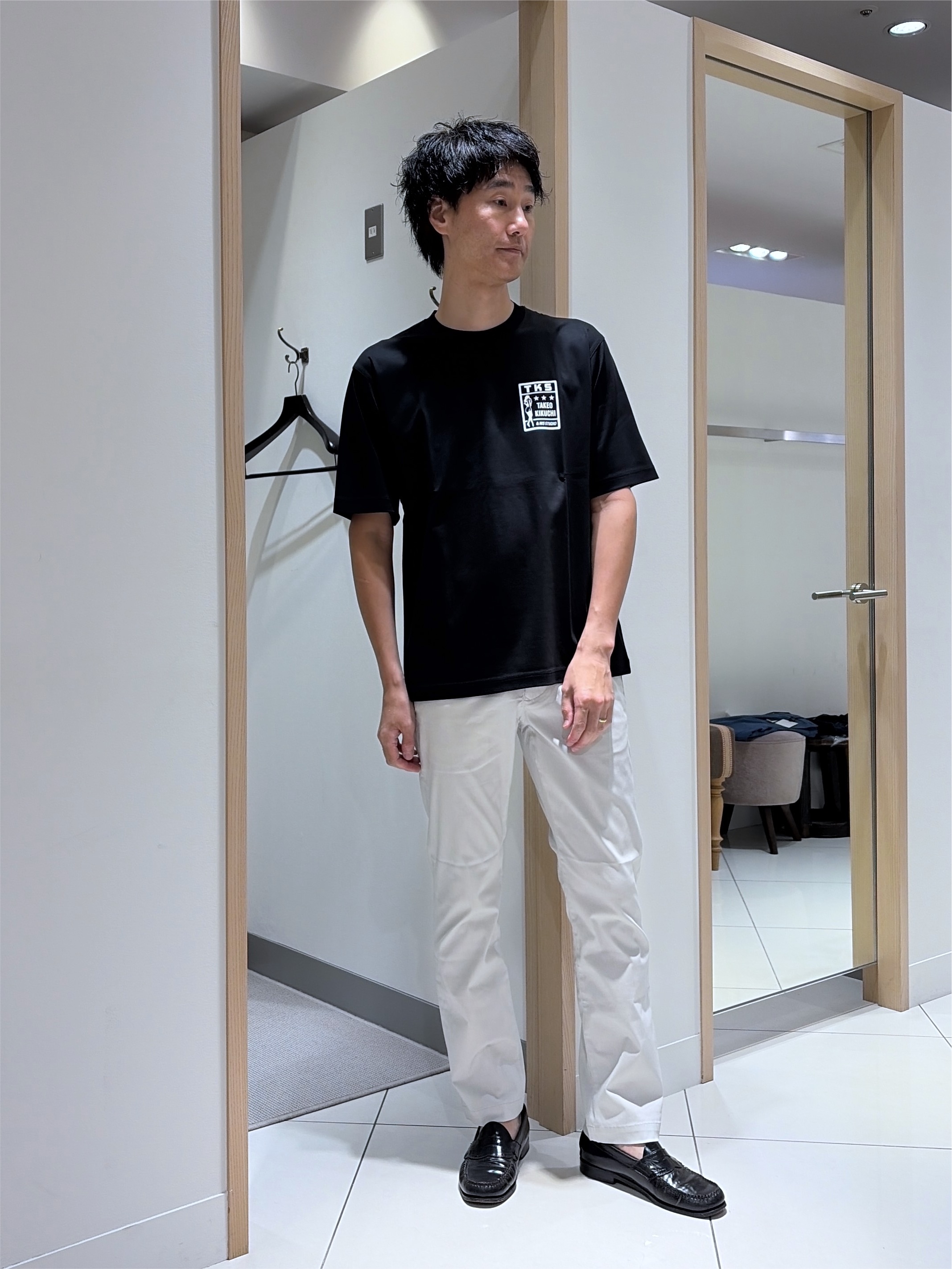 mutoさんの「TAKEO KIKUCHI｜【BOWLER HAT LABEL】アイスクリアコットン ラッキーセブン 半袖Tシャツ」を使ったコーディネート