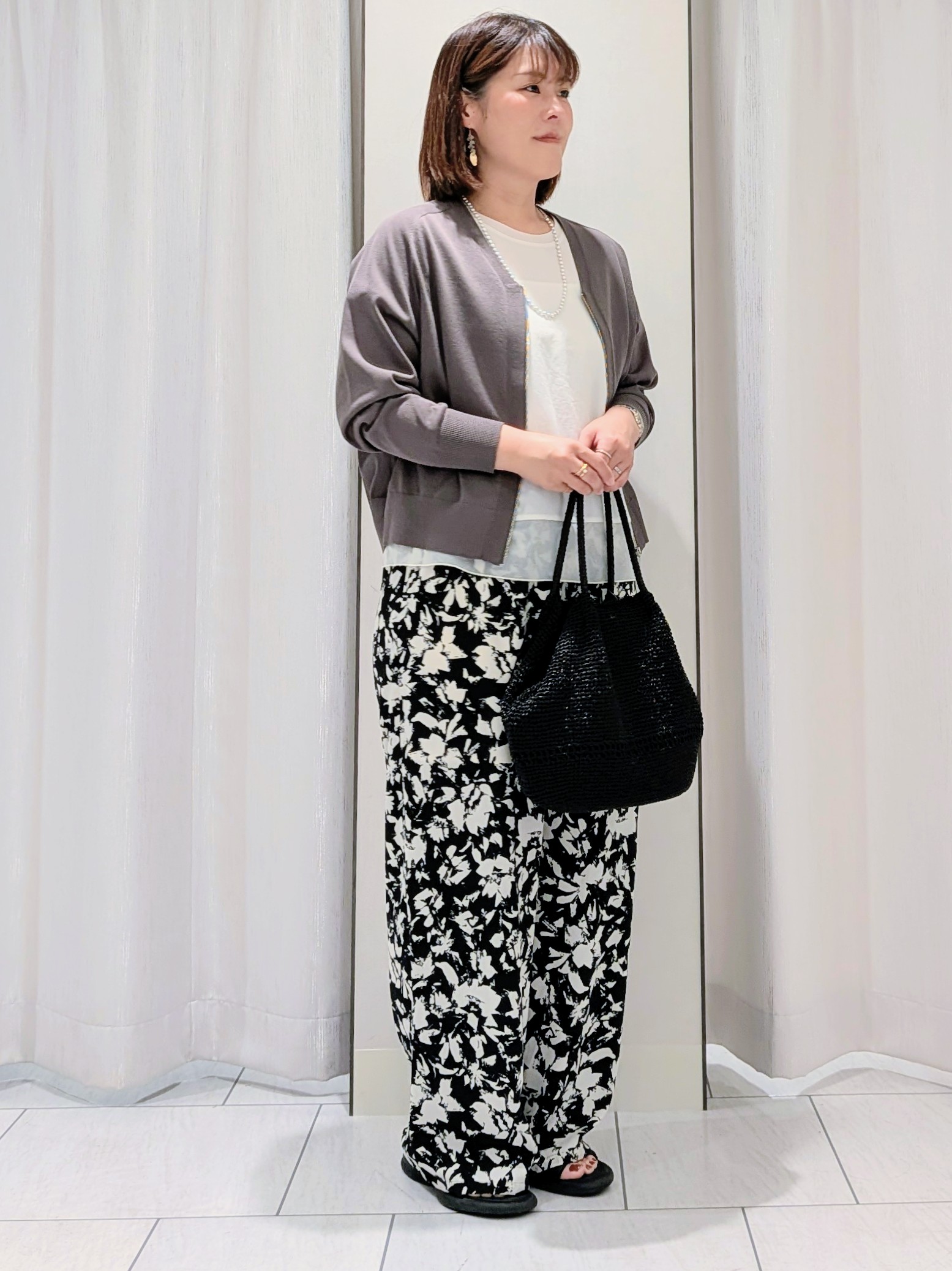 Onumaさんの「UNTITLED｜【重ね着でおしゃれ見え】裾シアードッキングプルオーバー」を使ったコーディネート