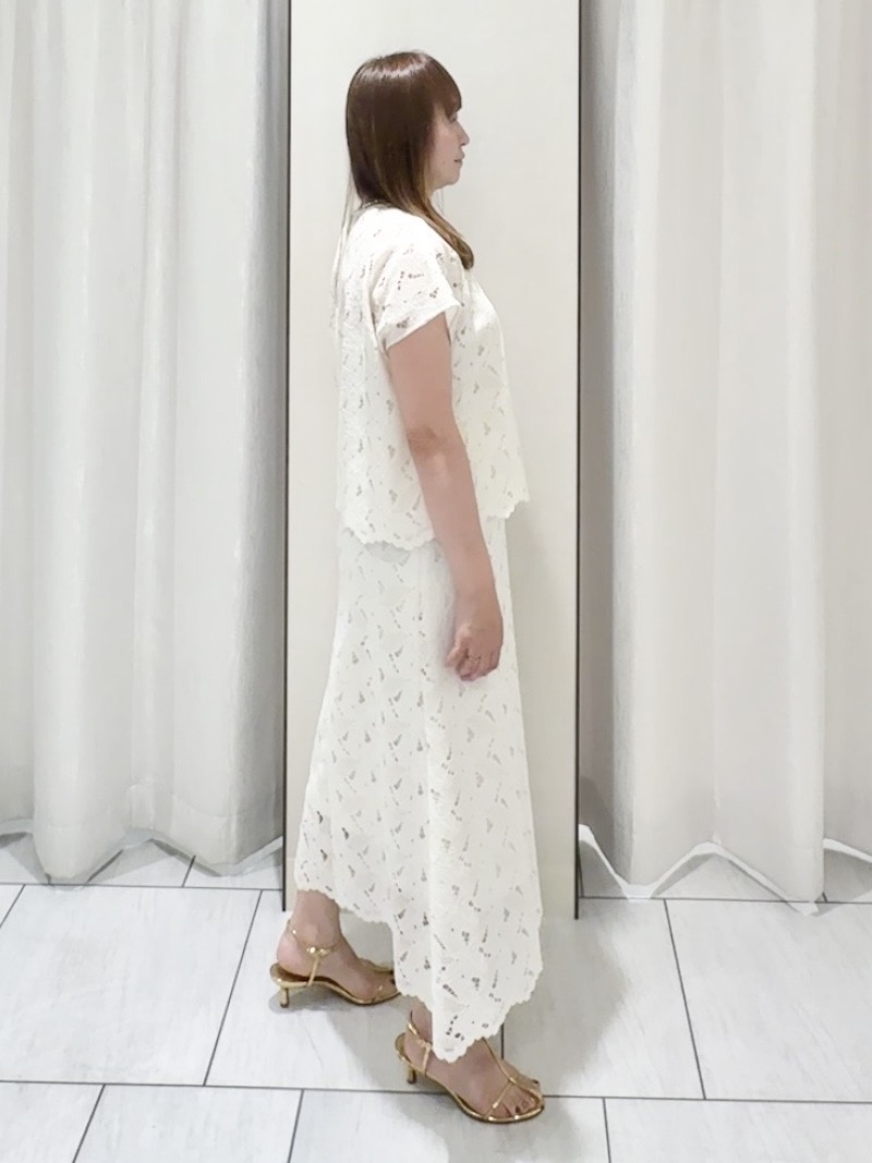 ʏᴜᴋɪᴋᴏさんの「UNTITLED｜【セットアップ可/品のある透け感】リーフレースブラウス」を使ったコーディネート