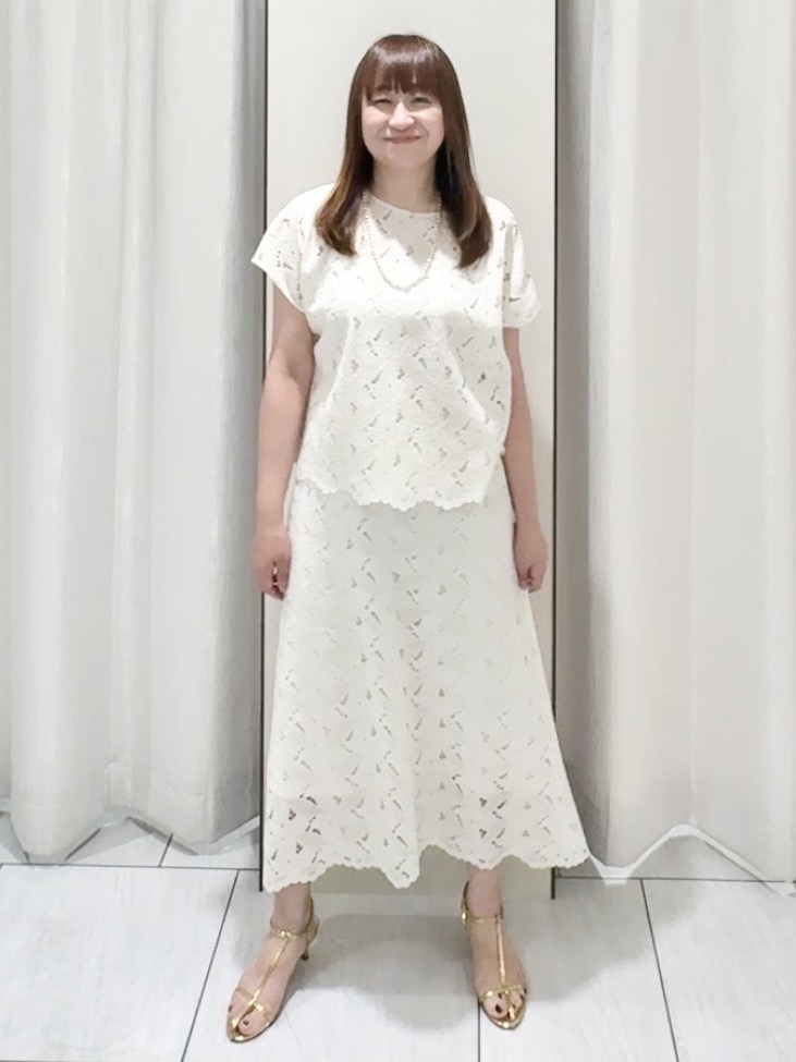 ʏᴜᴋɪᴋᴏさんの「UNTITLED｜【セットアップ可/品のある透け感】リーフレースブラウス」を使ったコーディネート