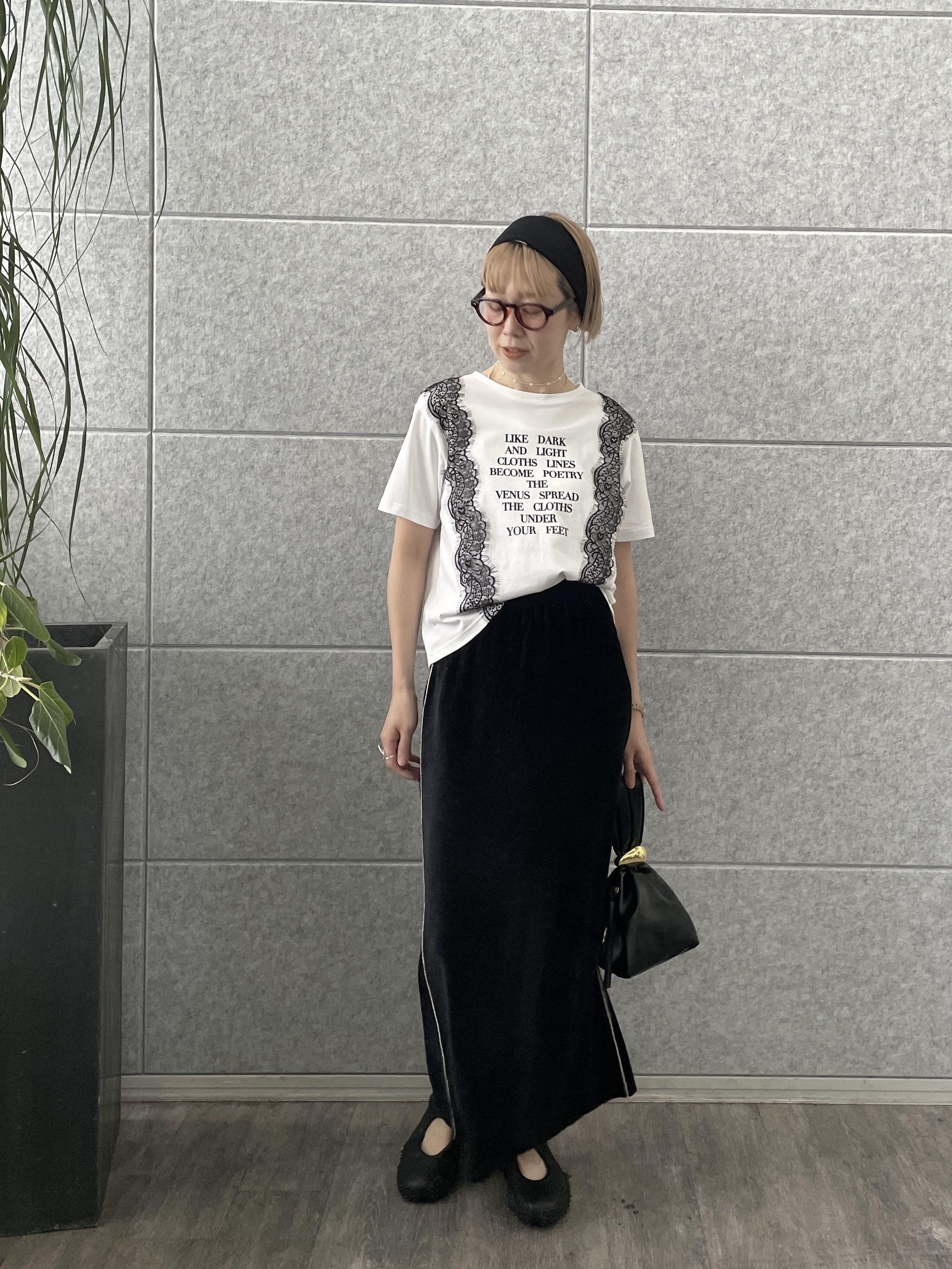 mikuさんの「INDIVI｜レースステッチドTシャツ」を使ったコーディネート