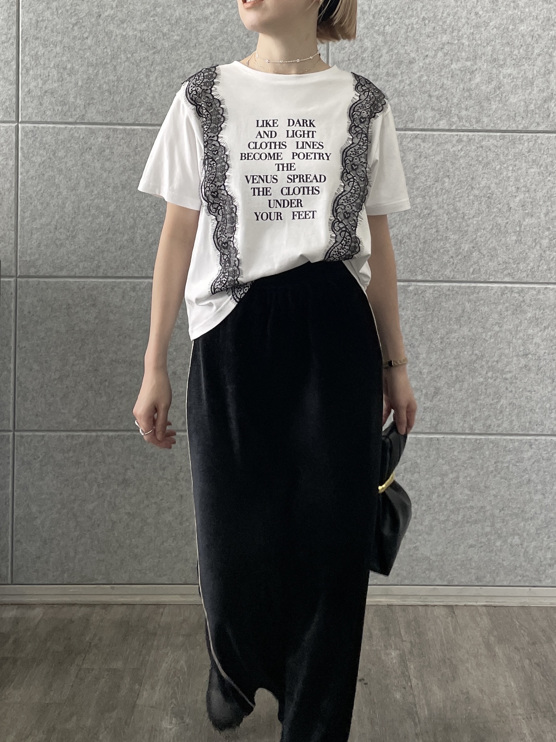 mikuさんの「INDIVI｜レースステッチドTシャツ」を使ったコーディネート