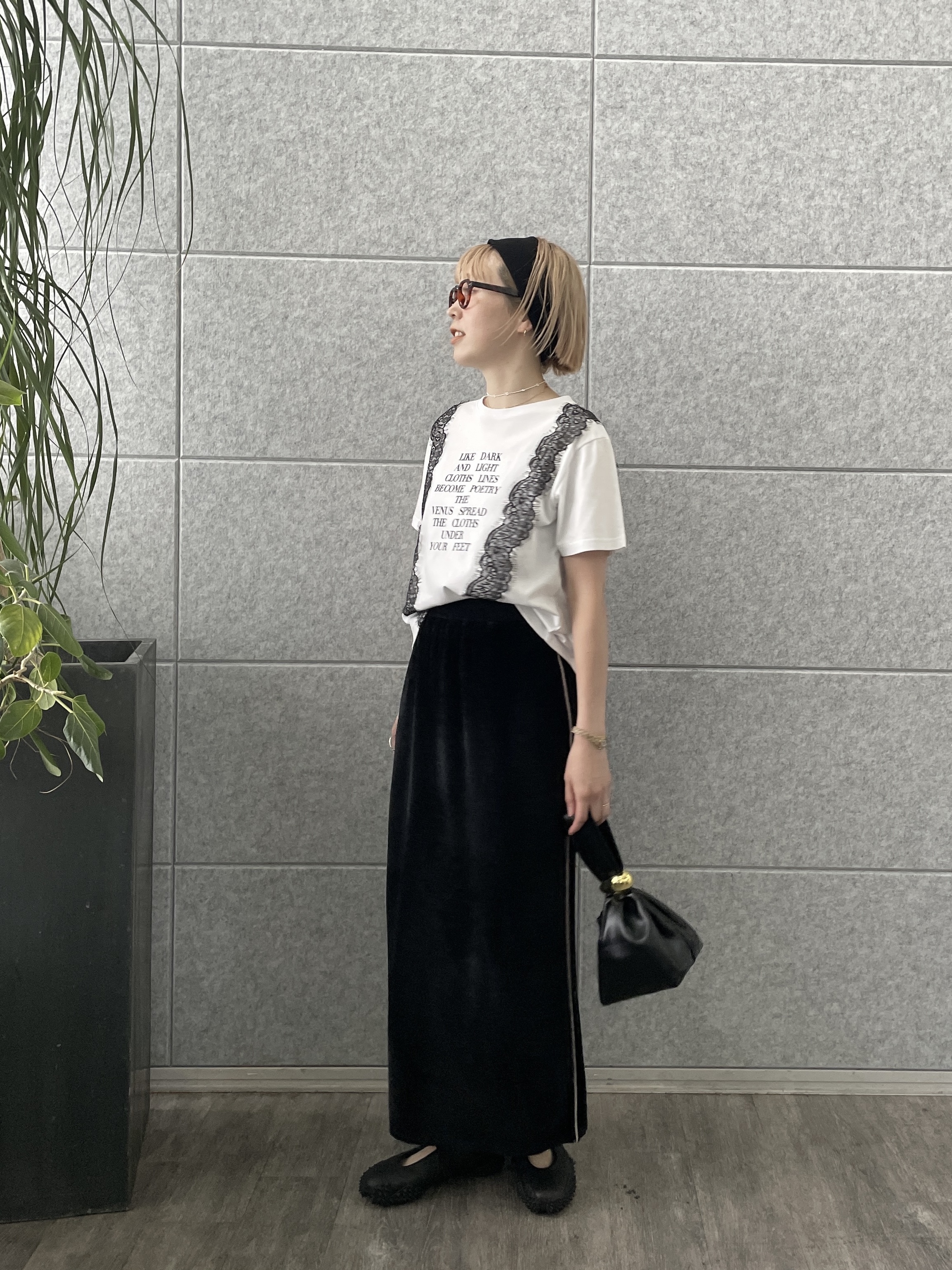 mikuさんの「INDIVI｜レースステッチドTシャツ」を使ったコーディネート