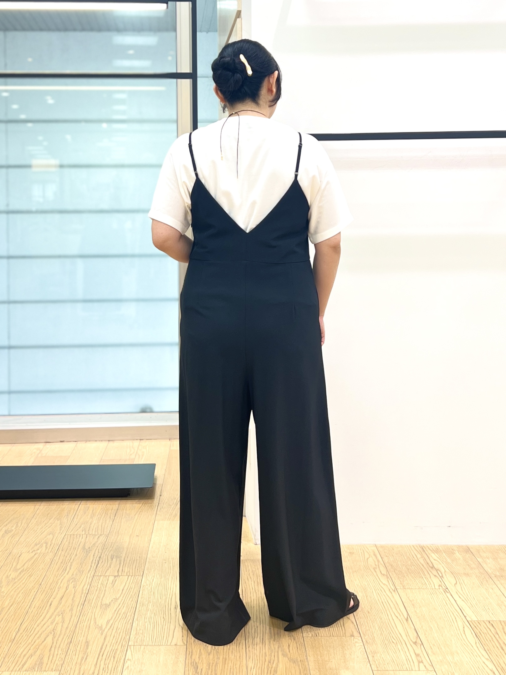 shimaさんの「INDIVI｜【洗える／メッシュ素材／SETUP可能】半袖シアージャケット」を使ったコーディネート