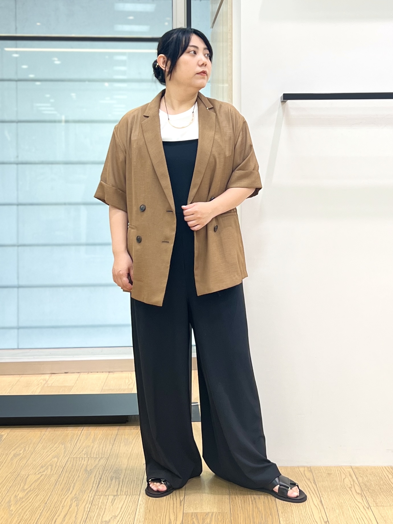 shimaさんの「INDIVI｜【洗える／メッシュ素材／SETUP可能】半袖シアージャケット」を使ったコーディネート