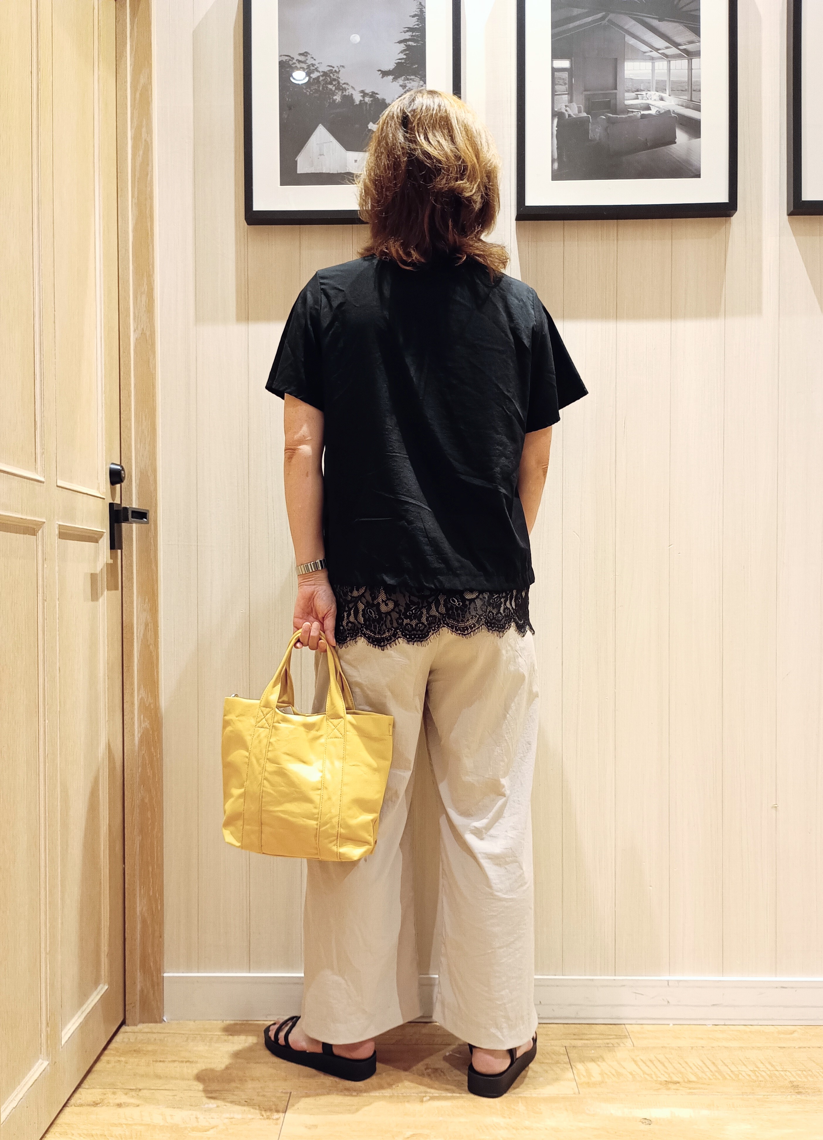 S☆mama さんの「SHOO･LA･RUE｜【S-LL/洗濯機可】軽凛(かろりん) 楽に着られて上品 裾レーススキッパーブラウス」を使ったコーディネート
