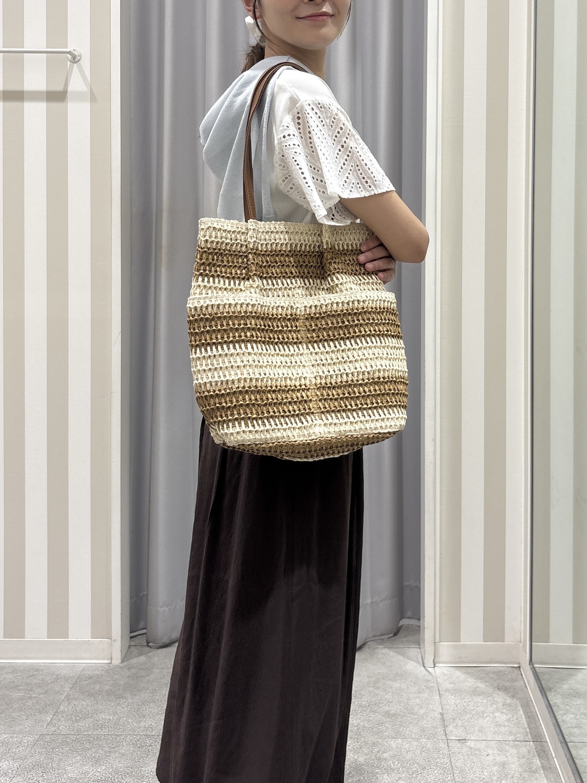 Rikaさんの「SHOO･LA･RUE｜【通気性〇/洗濯機可/S-LL】シアーラメカーディガン」を使ったコーディネート