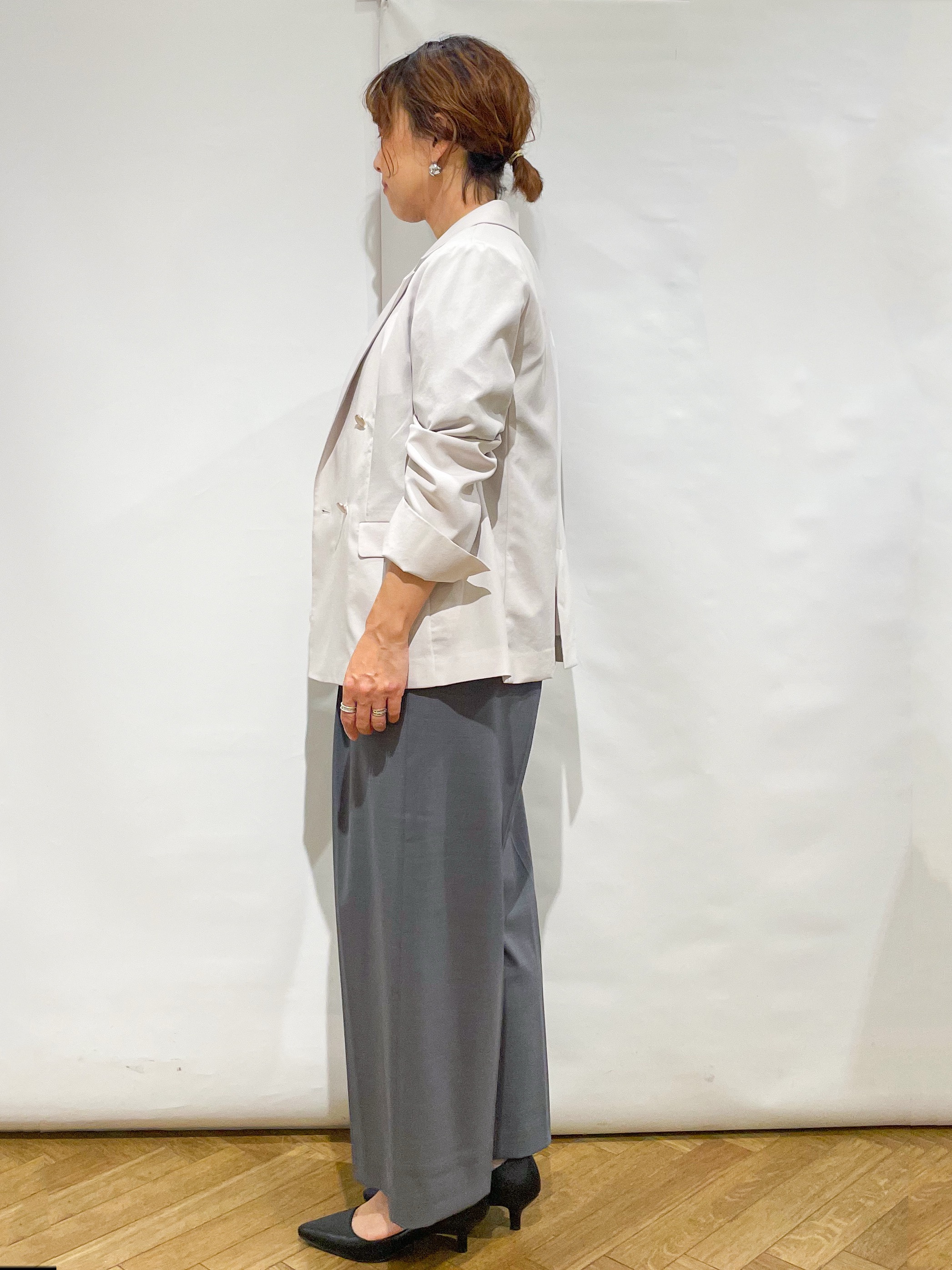 なかさんの「index｜【接触冷感／吸水速乾】タックパフスリーブブラウス《防シワ／洗濯機OK／XS～3L／8col》」を使ったコーディネート