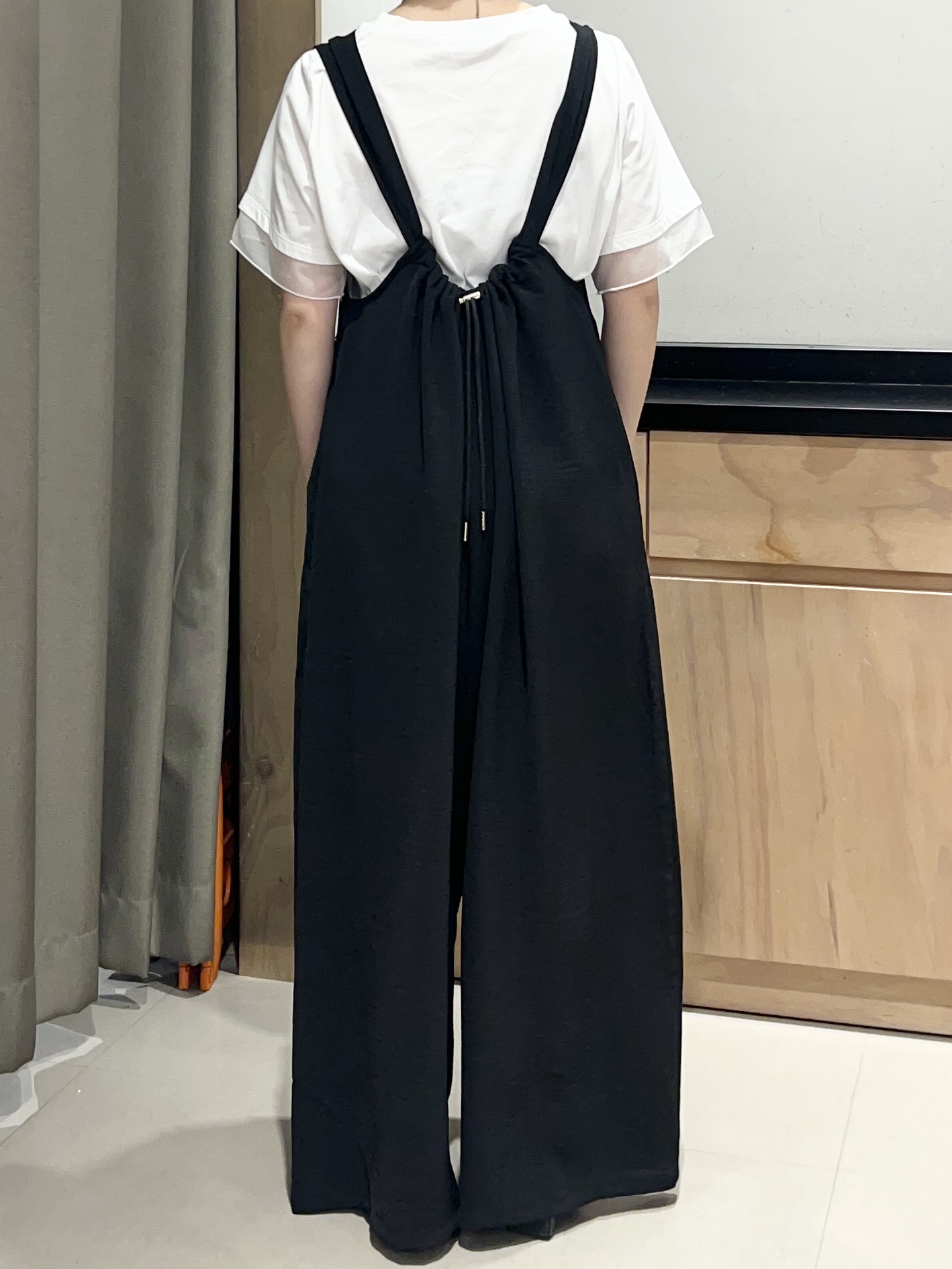 かのさんの「THE SHOP TK｜【吸水速乾/UV/防しわ】軽く羽織りたい半袖ジャケット」を使ったコーディネート