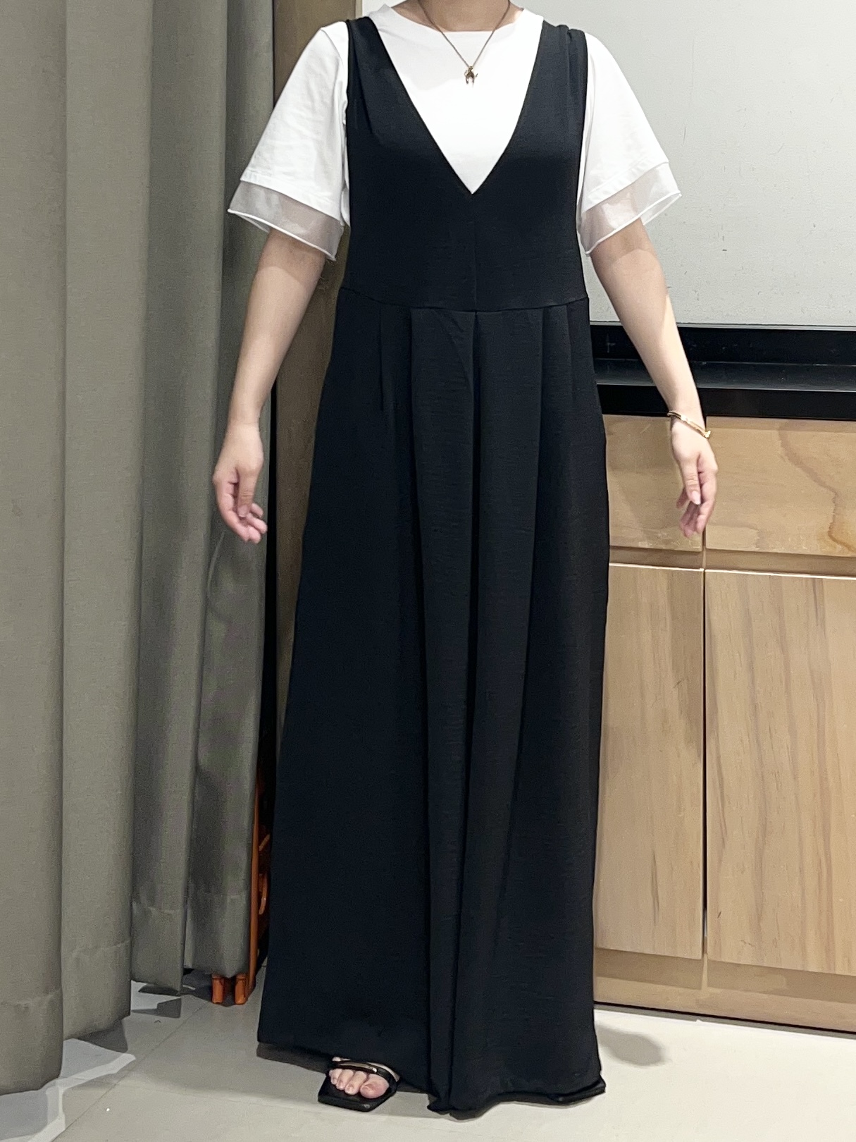 かのさんの「THE SHOP TK｜【吸水速乾/UV/防しわ】軽く羽織りたい半袖ジャケット」を使ったコーディネート
