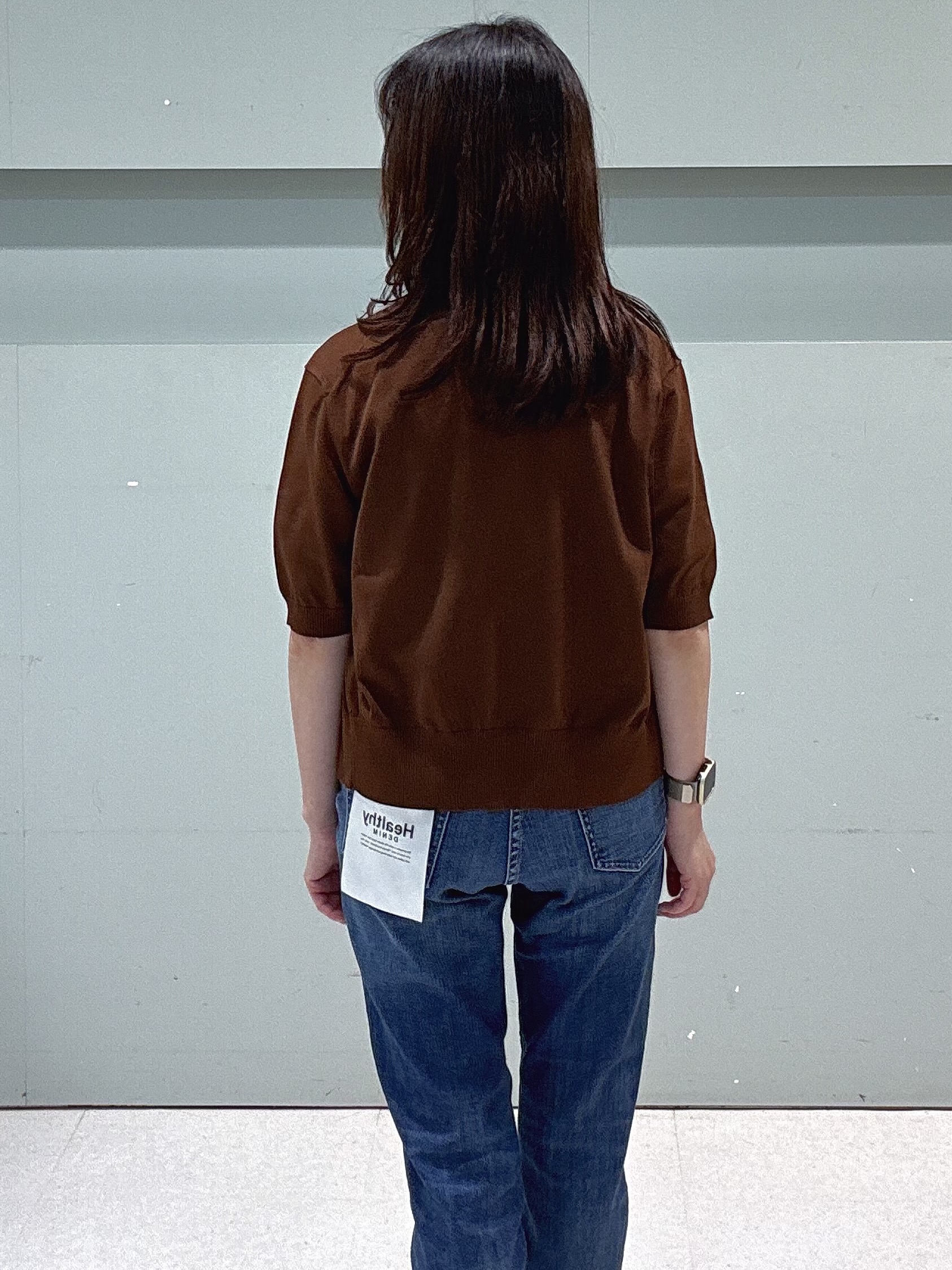 makiさんの「UNTITLED｜【すっきり秋羽織り/前開きボタン】ドライタッチ5分袖カーディガン」を使ったコーディネート