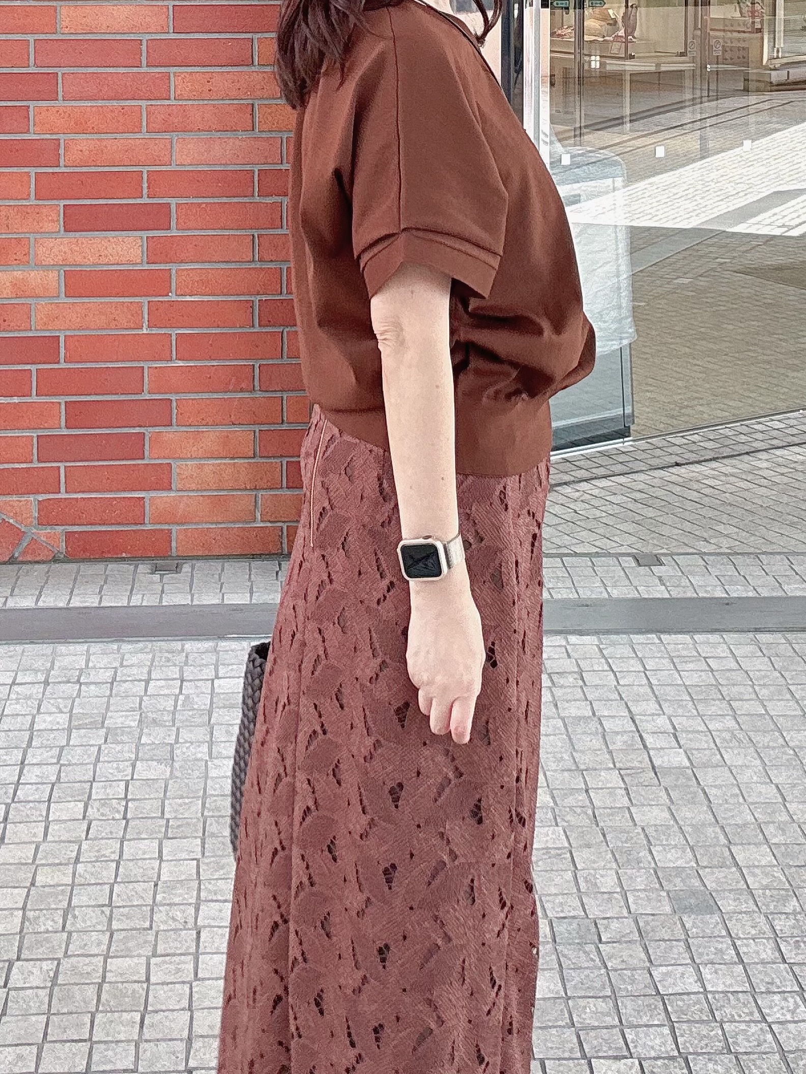 makiさんの「UNTITLED｜【肌に張りつきにくい/前後2WAY】ドライタッチコットンプルオーバー」を使ったコーディネート