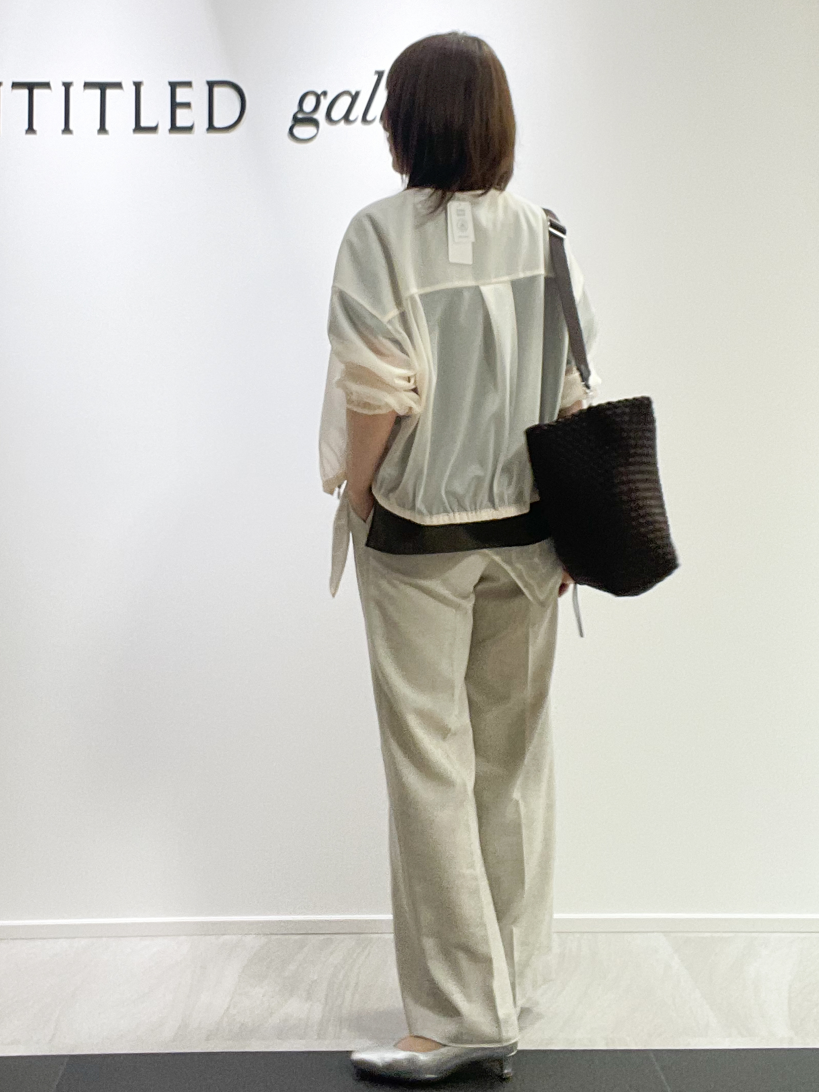 めいさんの「UNTITLED｜【秋羽織り/ジップ】トリコットシアーブラウス」を使ったコーディネート