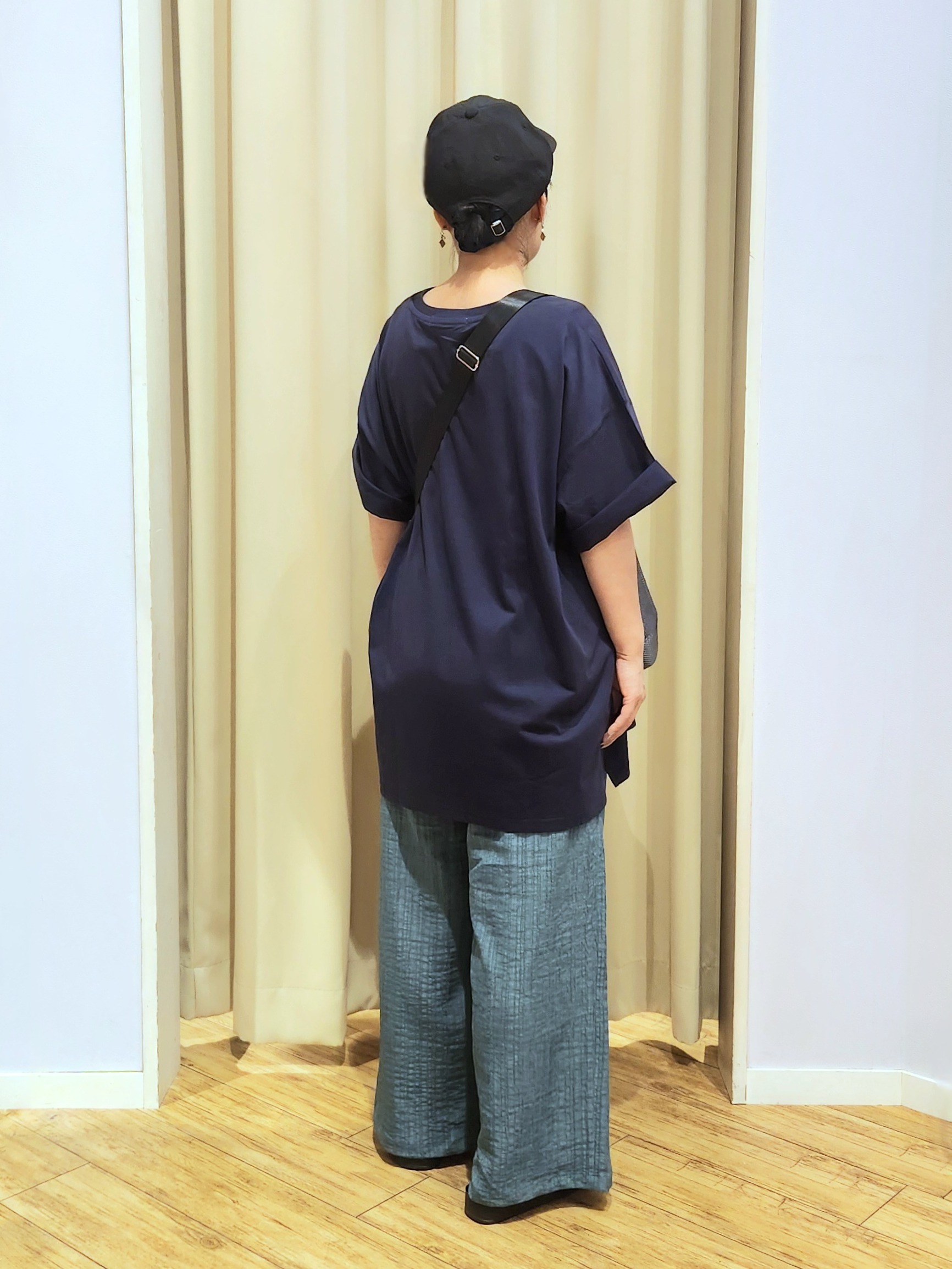 くまさんの「SHOO･LA･RUE｜【体型カバー】ゆるっとBIGアソートTシャツ」を使ったコーディネート