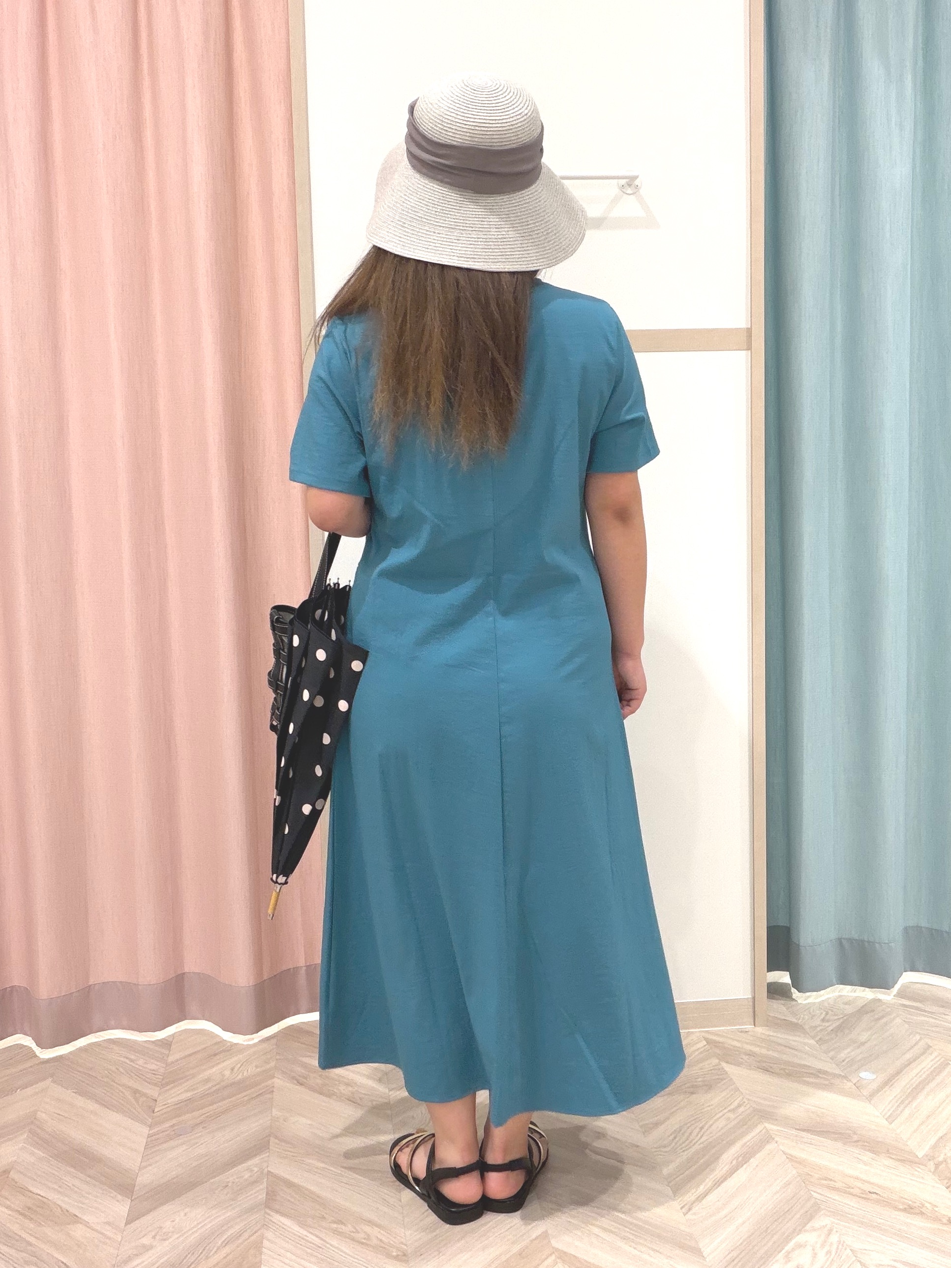 まちゃんなちゃんさんの「SHOO･LA･RUE｜【S-LL/洗濯機可/セットアップ可】軽凛(かろりん) 切替ワンピース」を使ったコーディネート
