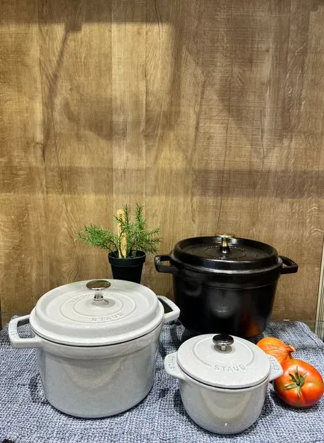 ラ ココット de GOHAN カンパーニュ S 12cm ＜STAUB ストウブ＞（鍋