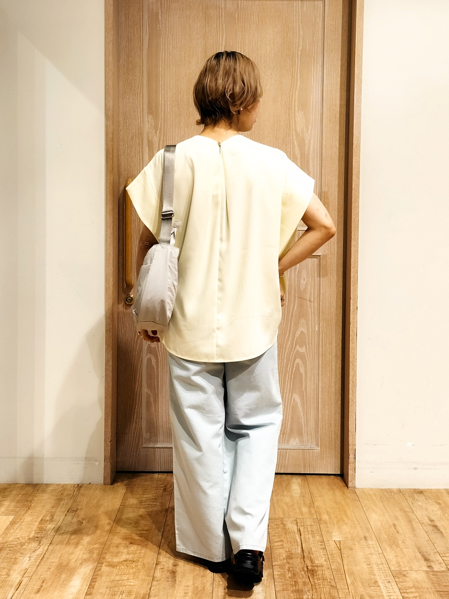 YUKIさんの「SHOO･LA･RUE｜【UV/体型カバー】冷房や朝晩の冷え込み対策にも さらとろ5分袖カーディガン」を使ったコーディネート
