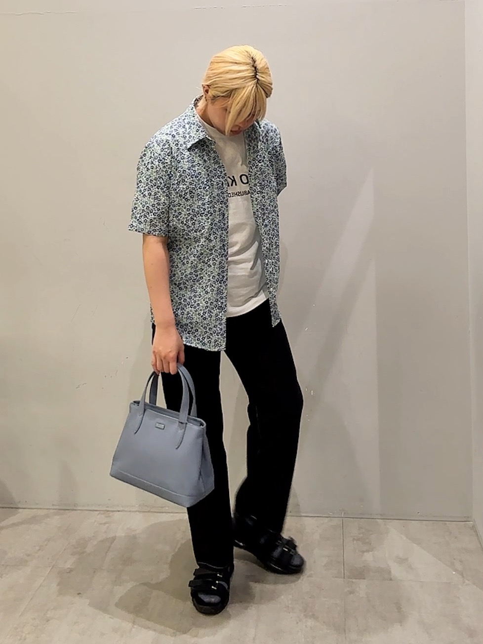 ユウナさんの「TAKEO KIKUCHI｜リップル小花シャツ」を使ったコーディネート
