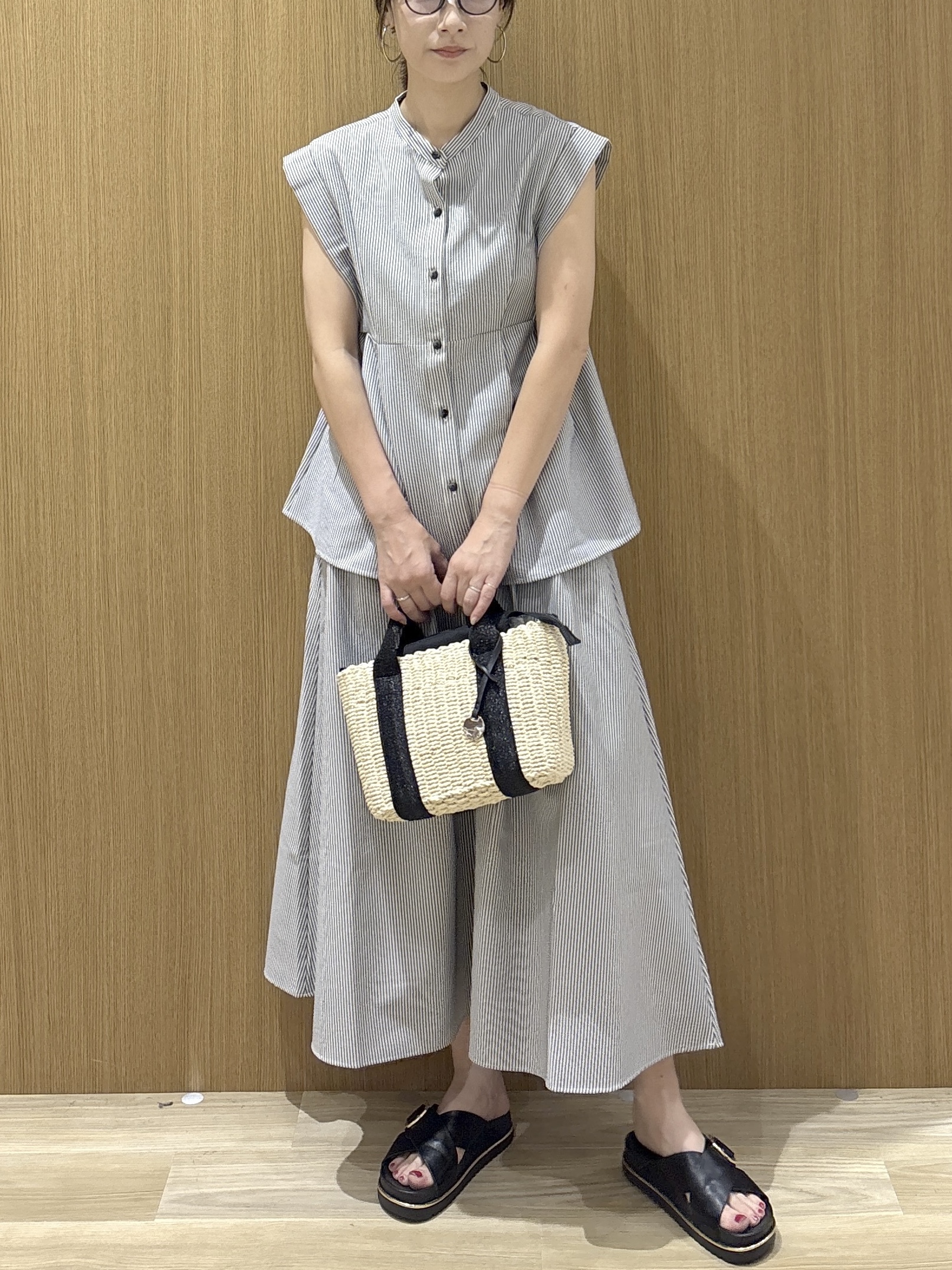 たけねぇさんの「OPAQUE.CLIP｜『STORY Web7月掲載』ペプラムブラウス《通気性／吸水速乾／UVケア／防シワ／洗濯機OK》」を使ったコーディネート