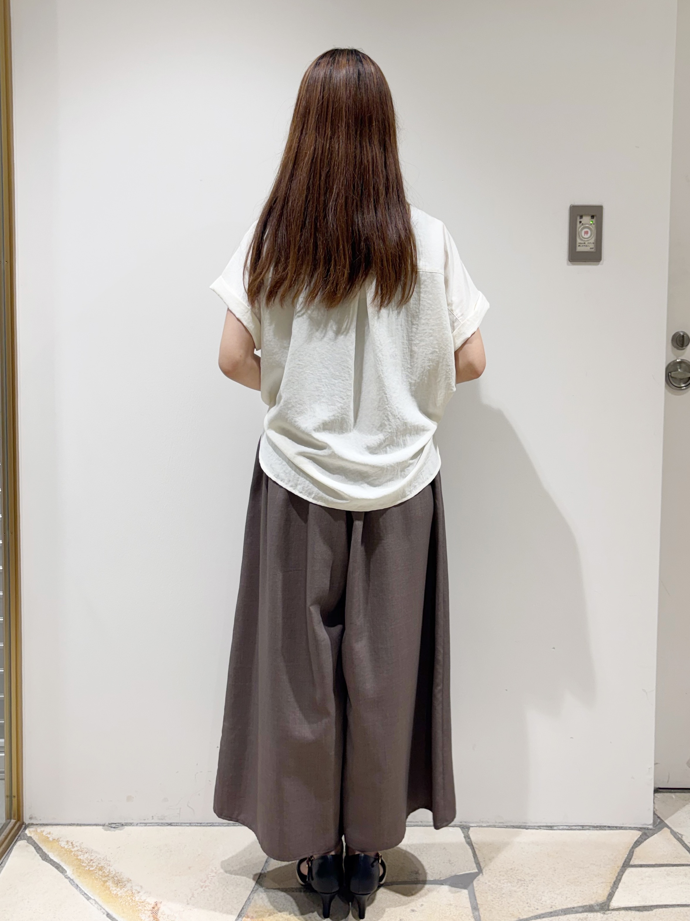 みあたんさんの「index｜【接触冷感】ダブルポケットスキッパーブラウス《吸水速乾／防シワ／洗濯機OK／S～3L／7col》」を使ったコーディネート