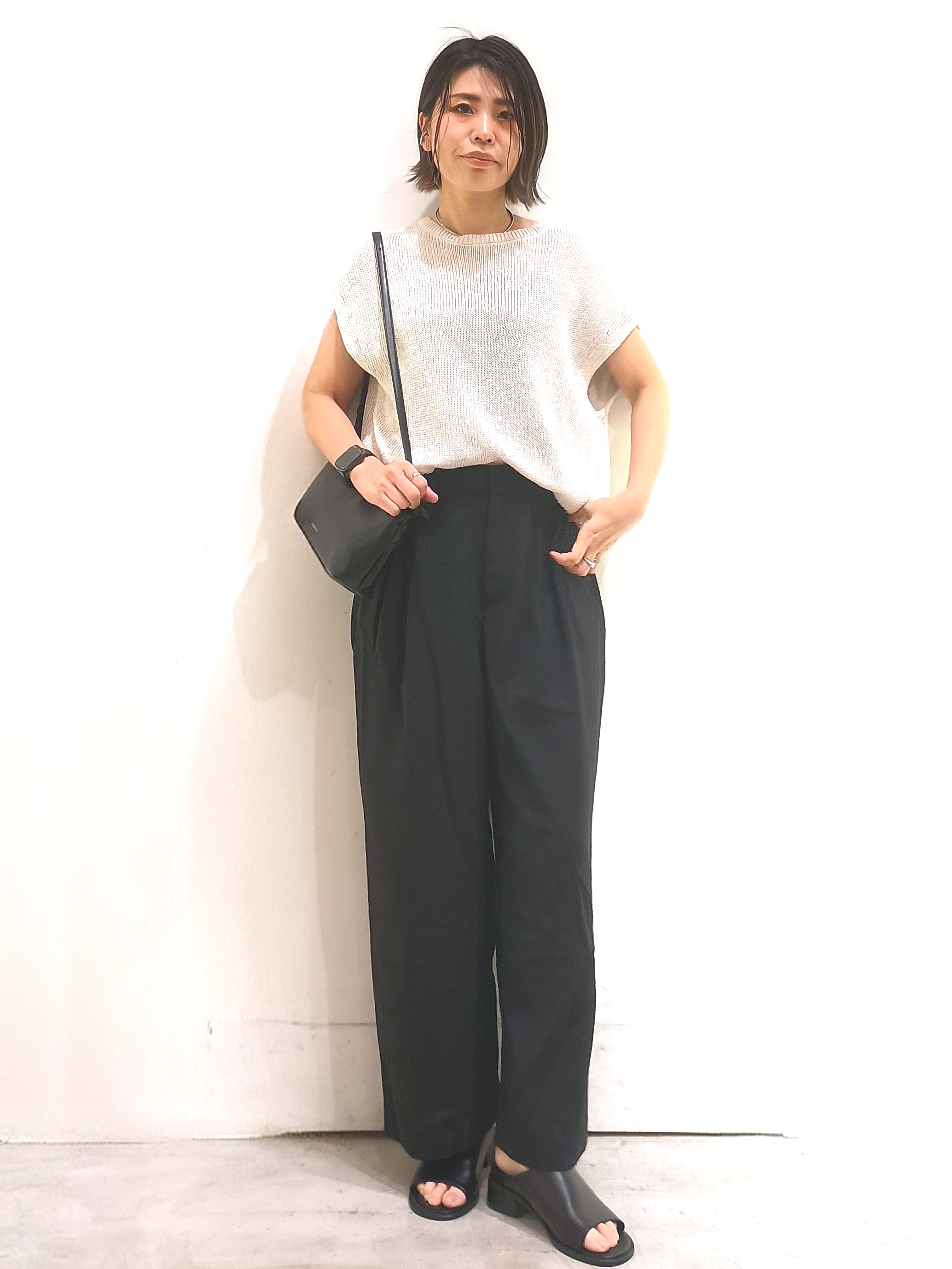 shinkoさんの「OPAQUE.CLIP｜ラメメッシュ フレンチスリーブニット【洗濯機OK】」を使ったコーディネート