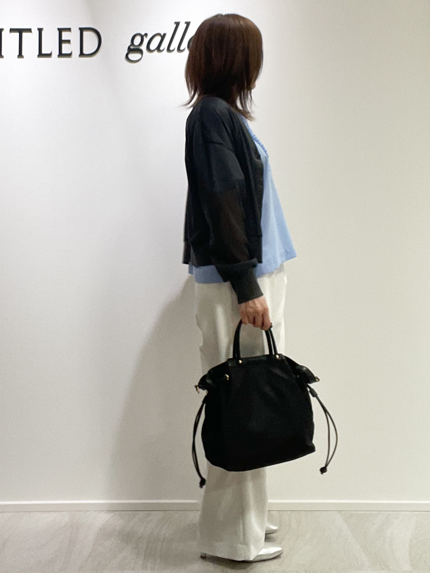 めいさんの「UNTITLED｜【7色展開/ゆったり/ショート丈】シアートリコットカーディガン」を使ったコーディネート