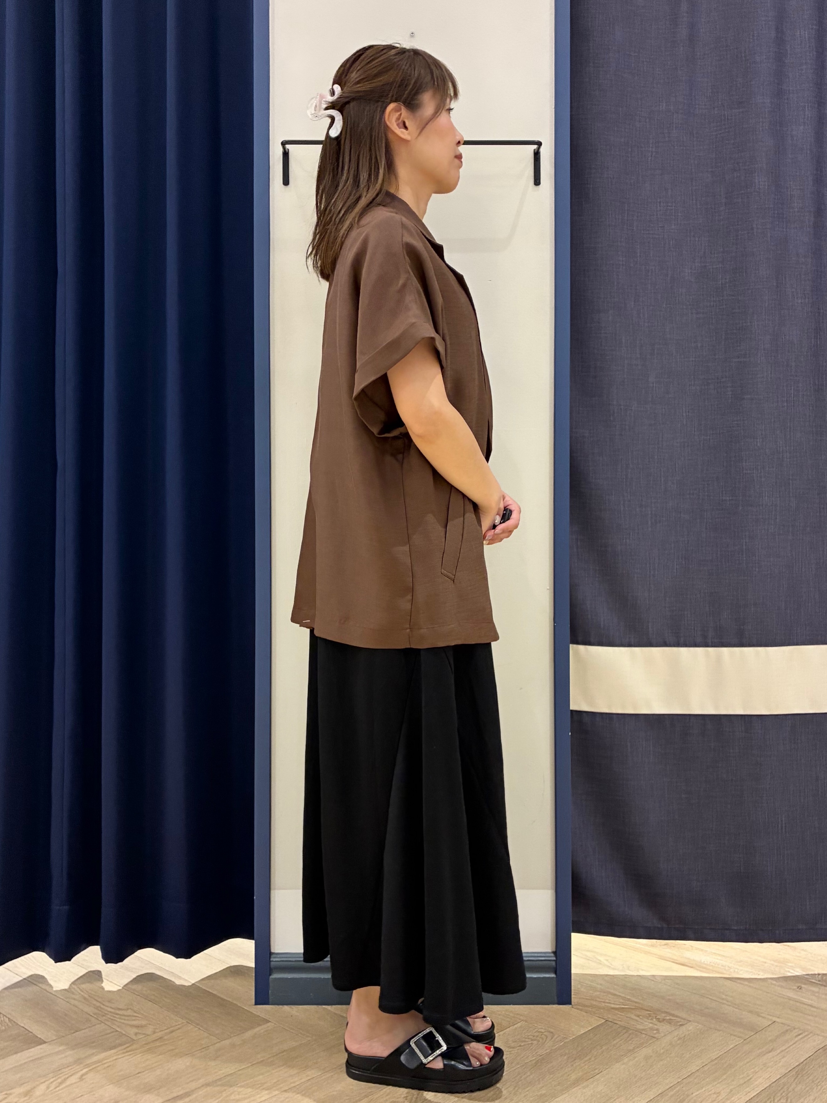 Orikaさんの「grove｜【洗濯機OK/SETUP可】シワになりにくいハーフスリーブジャケット」を使ったコーディネート
