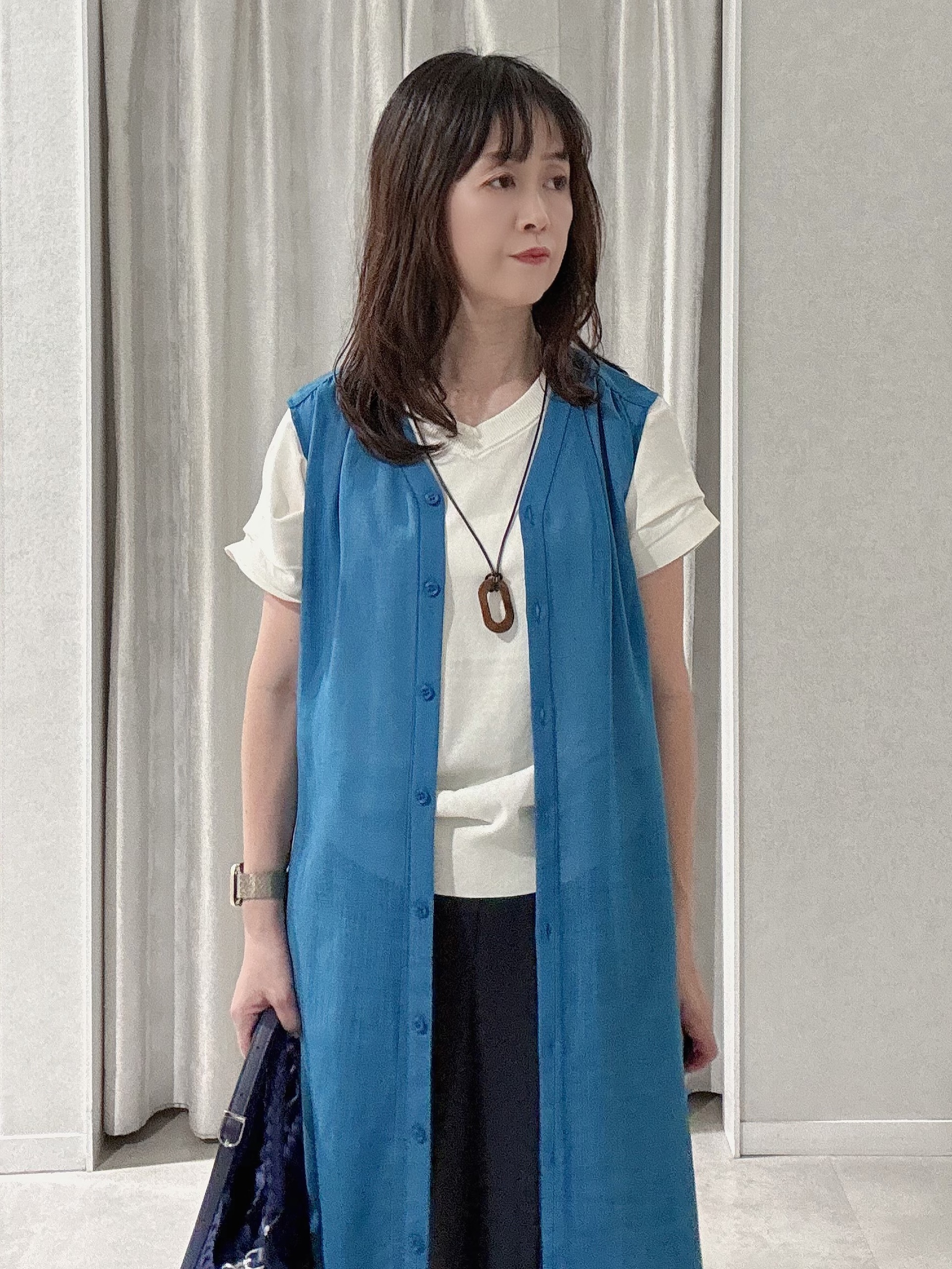makiさんの「UNTITLED｜【肌に張りつきにくい/前後2WAY】ドライタッチコットンプルオーバー」を使ったコーディネート
