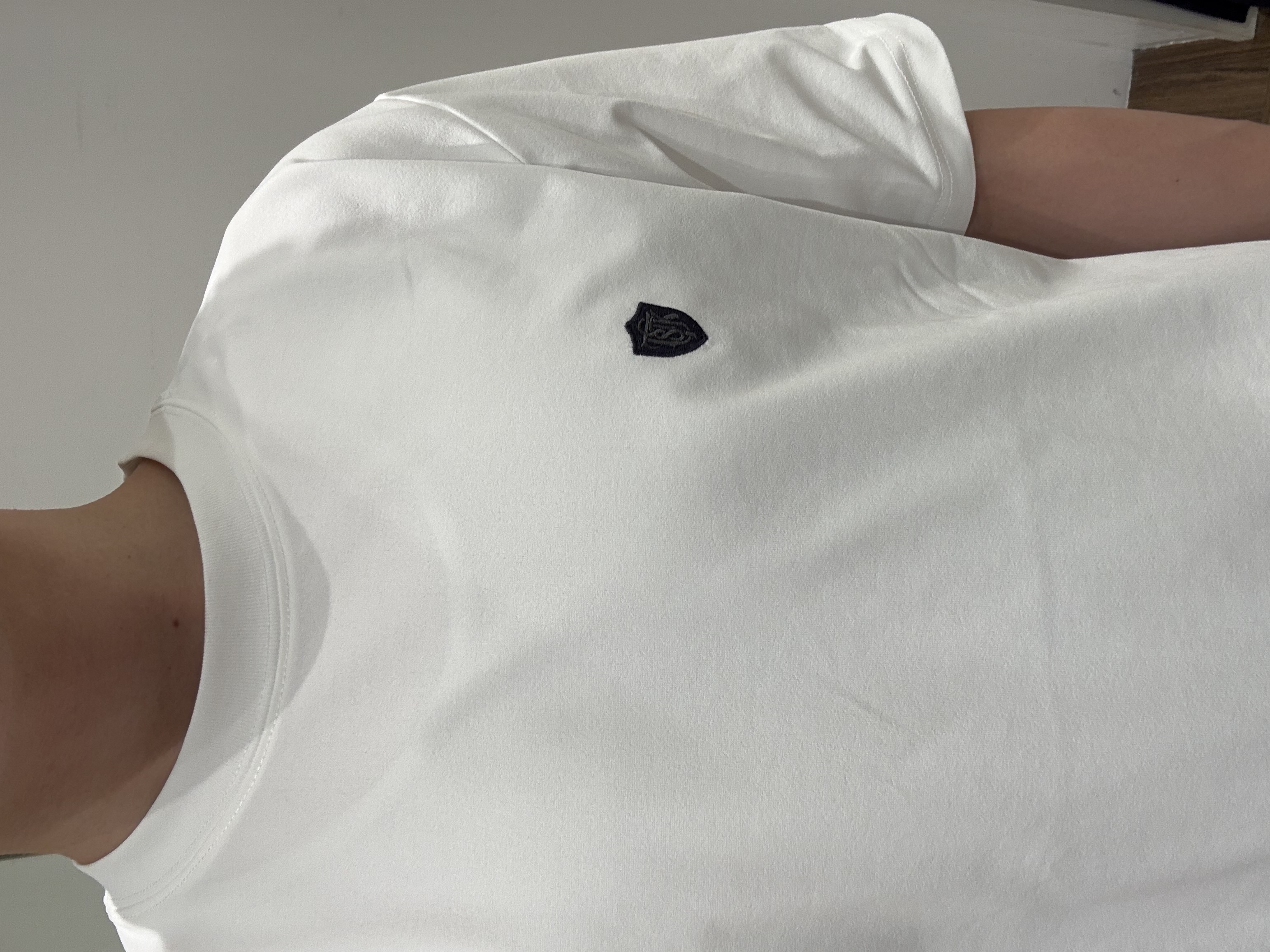 カシマさんの「THE SHOP TK｜メッシュ五分袖カーディガン＋半袖Tシャツ セットアイテム 洗濯機OK」を使ったコーディネート
