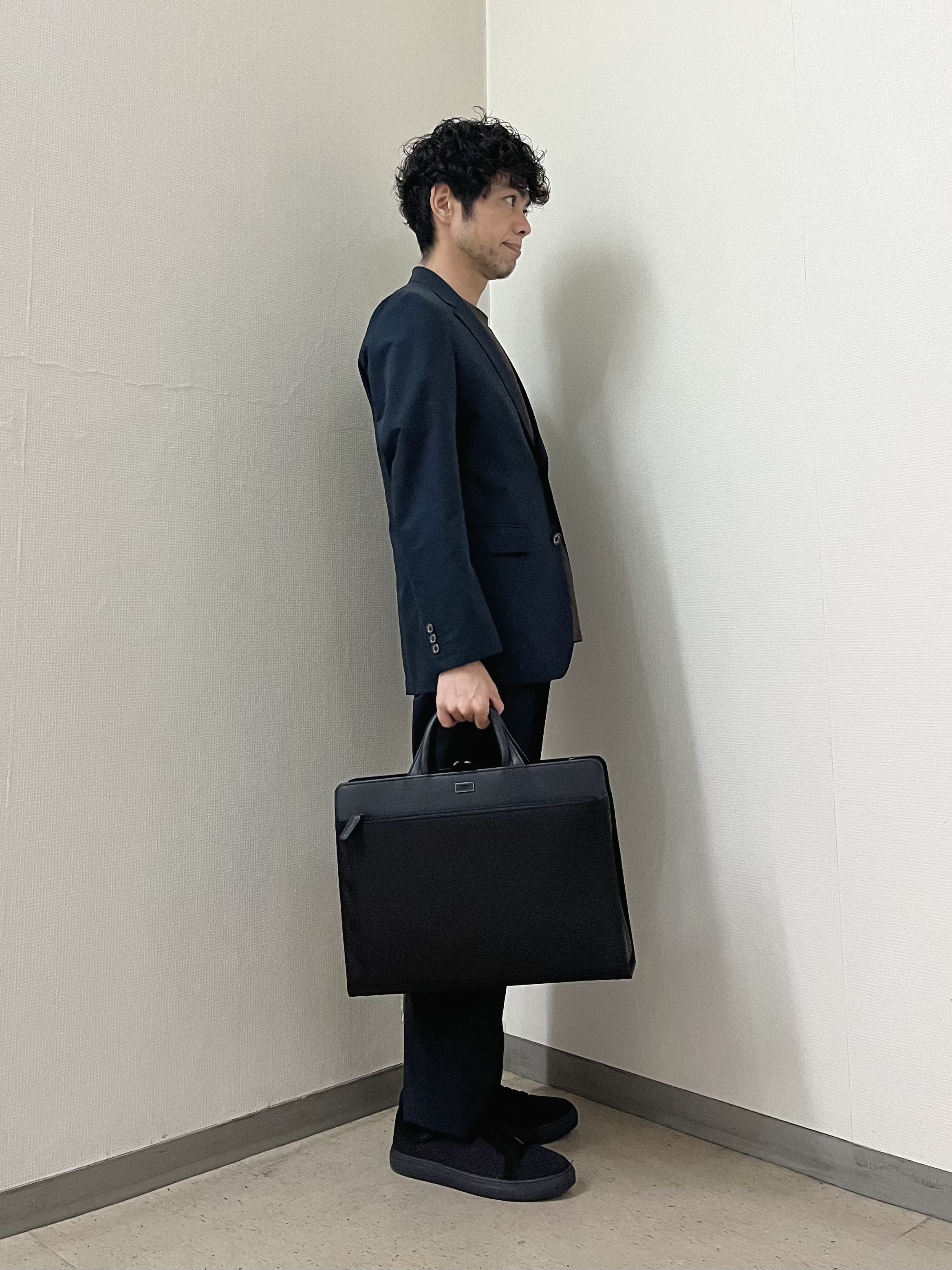 URAさんの「TAKEO KIKUCHI｜【抗菌防臭】COOL DOTS（R）ドビープリント ジャケット」を使ったコーディネート