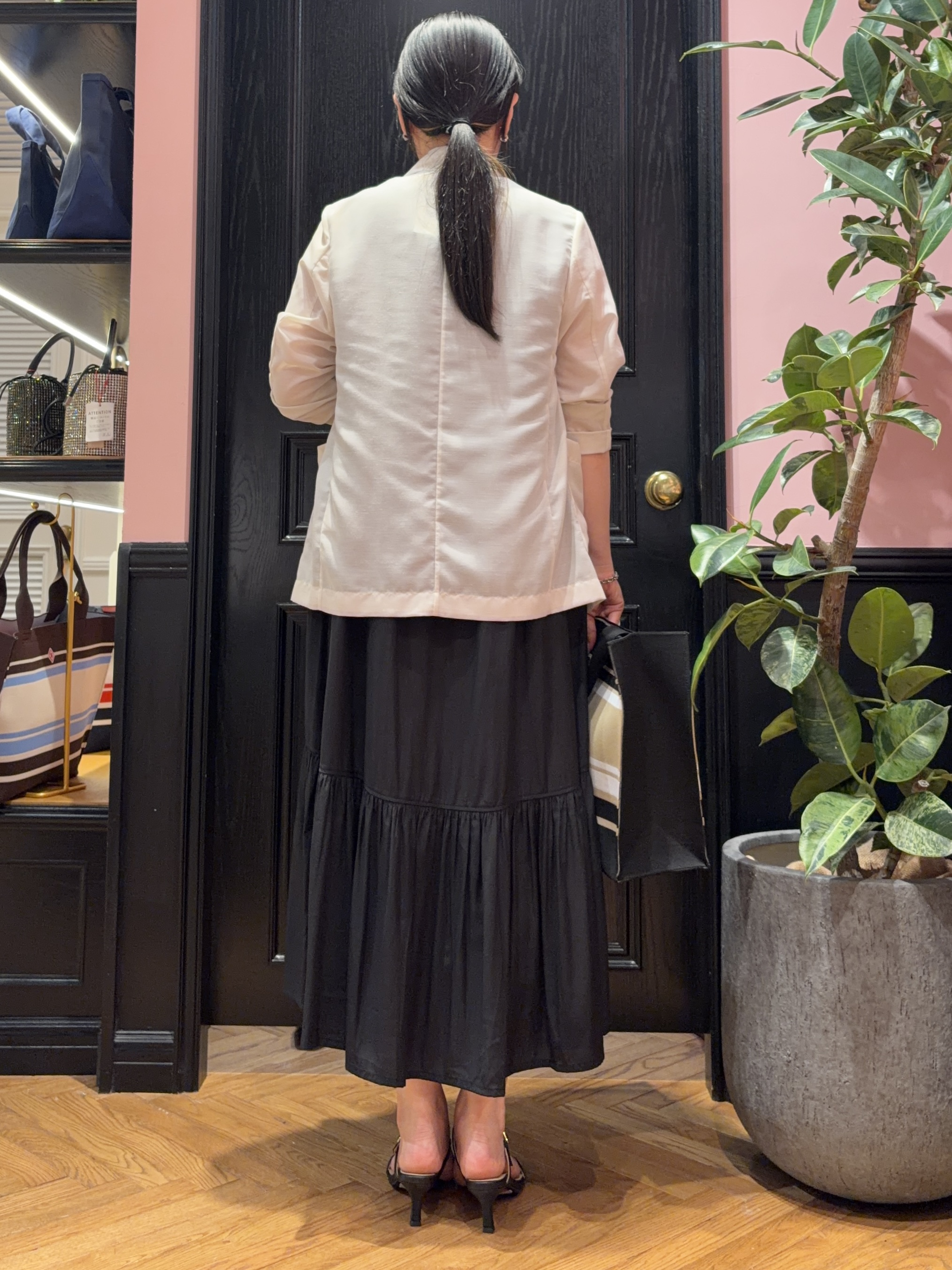 SAKAIさんの「DRESSTERIOR｜【接触冷感/防シワ機能/ウォッシャブル】クールタッチ リネンブレンドシアージャケット」を使ったコーディネート