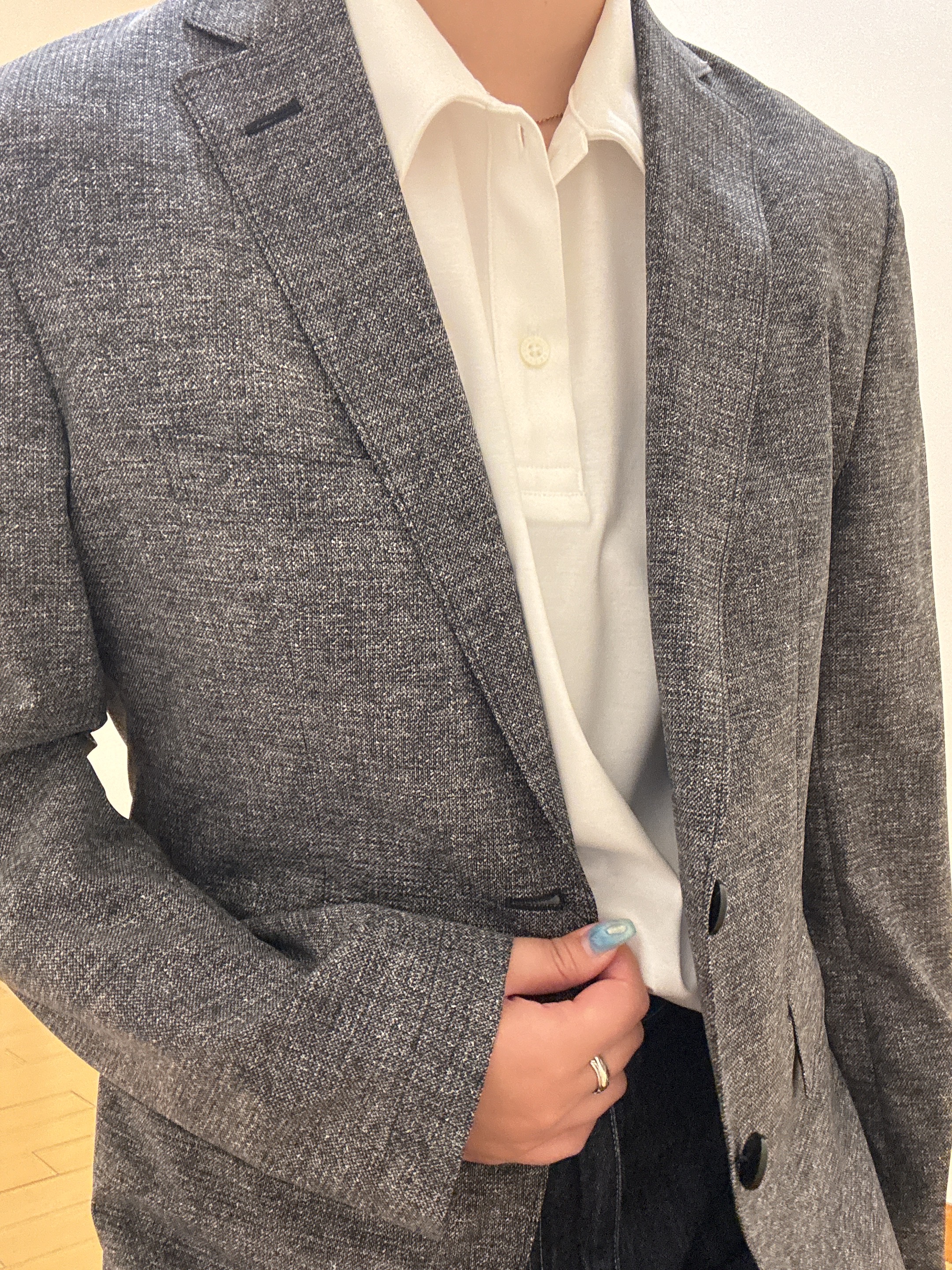 ヒナさんの「TAKEO KIKUCHI｜【接触冷感】アイスクリアコットン ワンポイント ポロシャツ」を使ったコーディネート