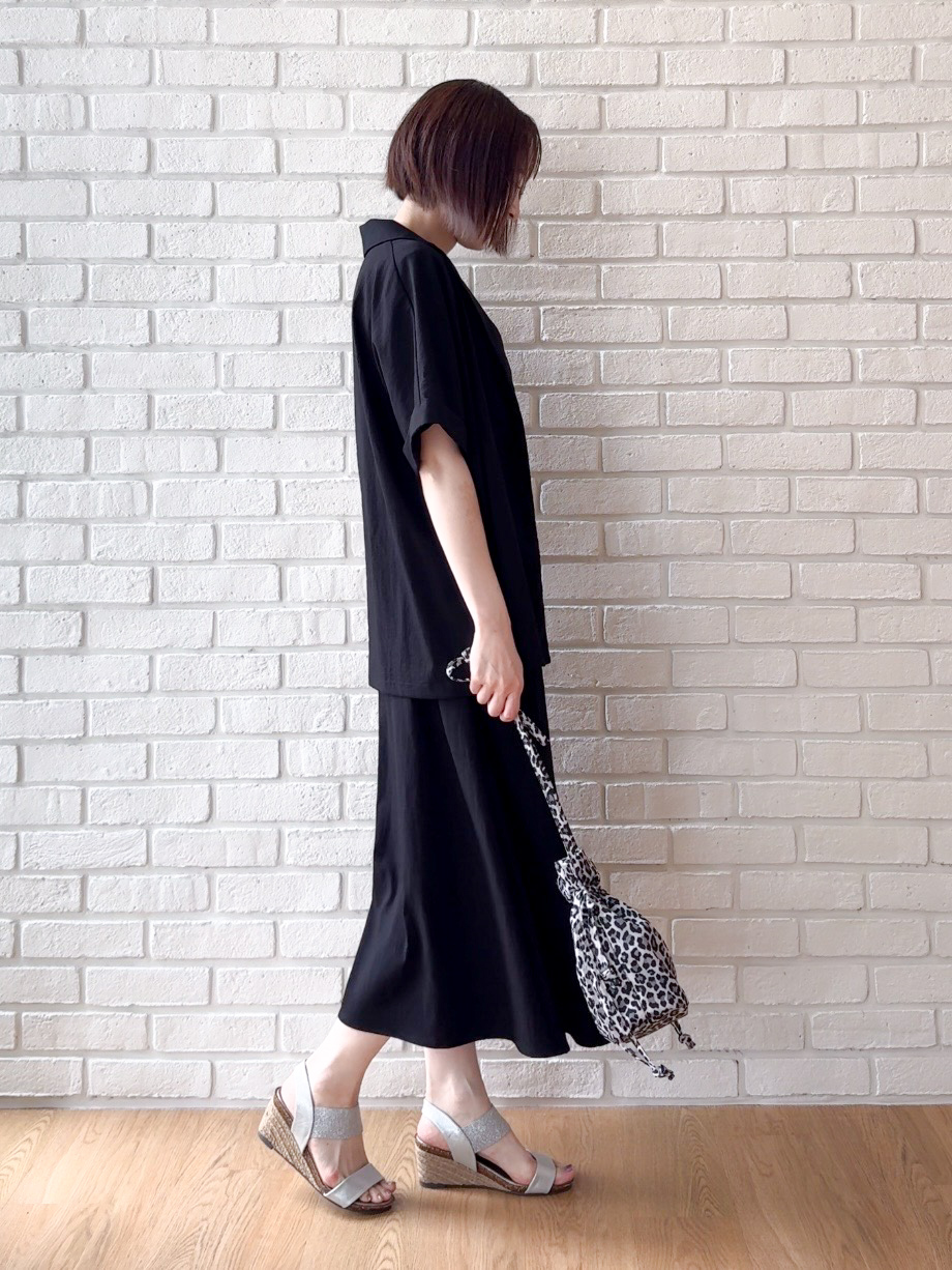 𝐜𝐡𝐢𝐤𝐚さんの「SHOO･LA･RUE｜【高レビュー/洗濯機可/セットアップ可】軽凛(かろりん) 半袖ジャケット」を使ったコーディネート