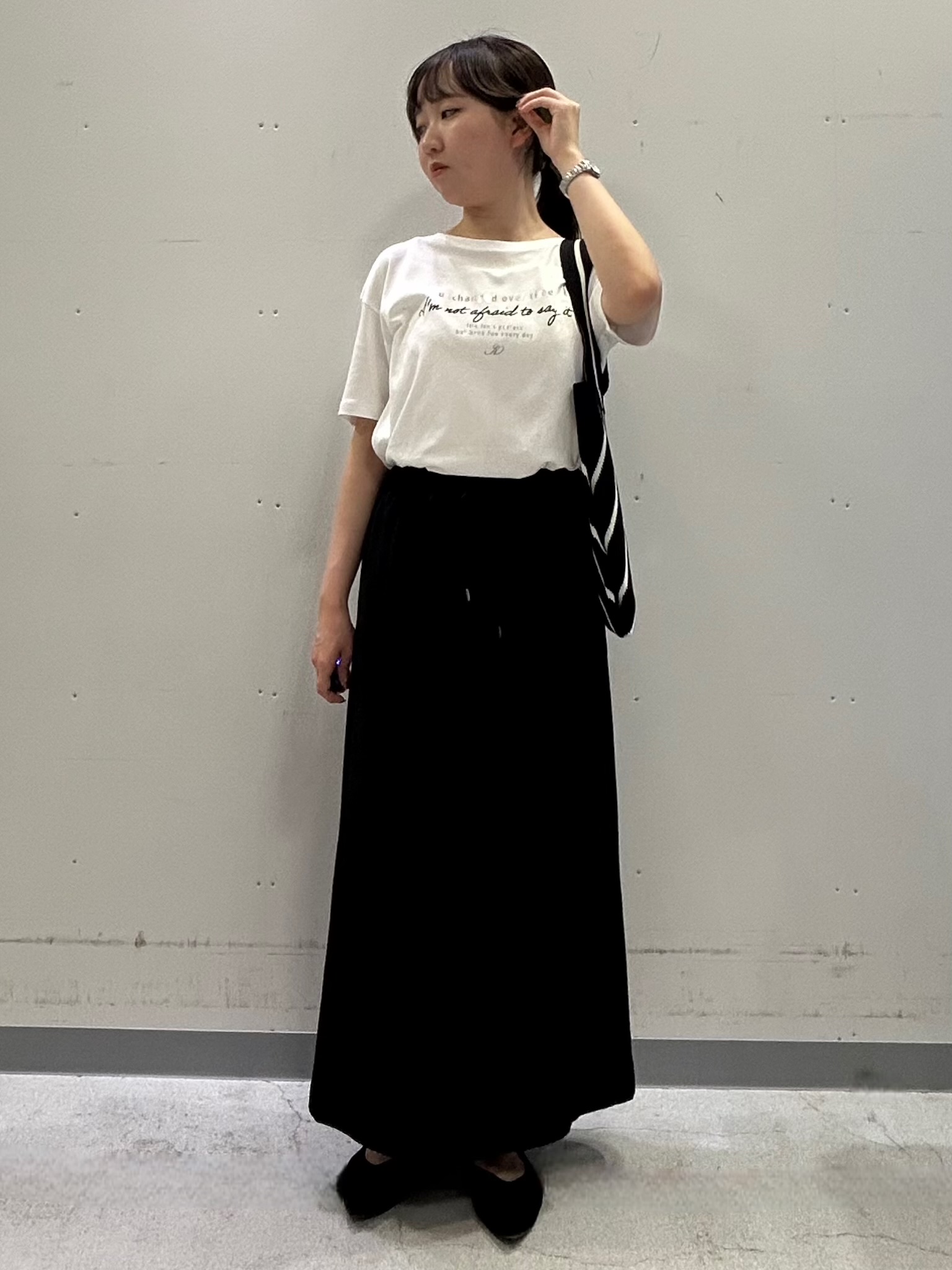 noeさんの「INDIVI｜【夏羽織り/着る日傘】ドルマンフォルムブルゾン」を使ったコーディネート
