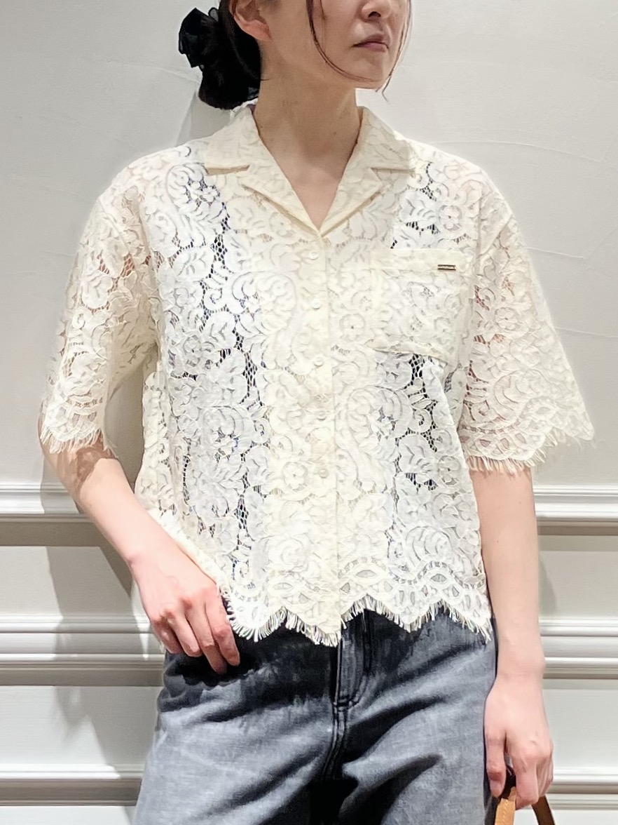 TSUKUIさんの「DRESSTERIOR｜【ウォッシャブル/羽織りにも便利】シアーコードレースブラウス」を使ったコーディネート