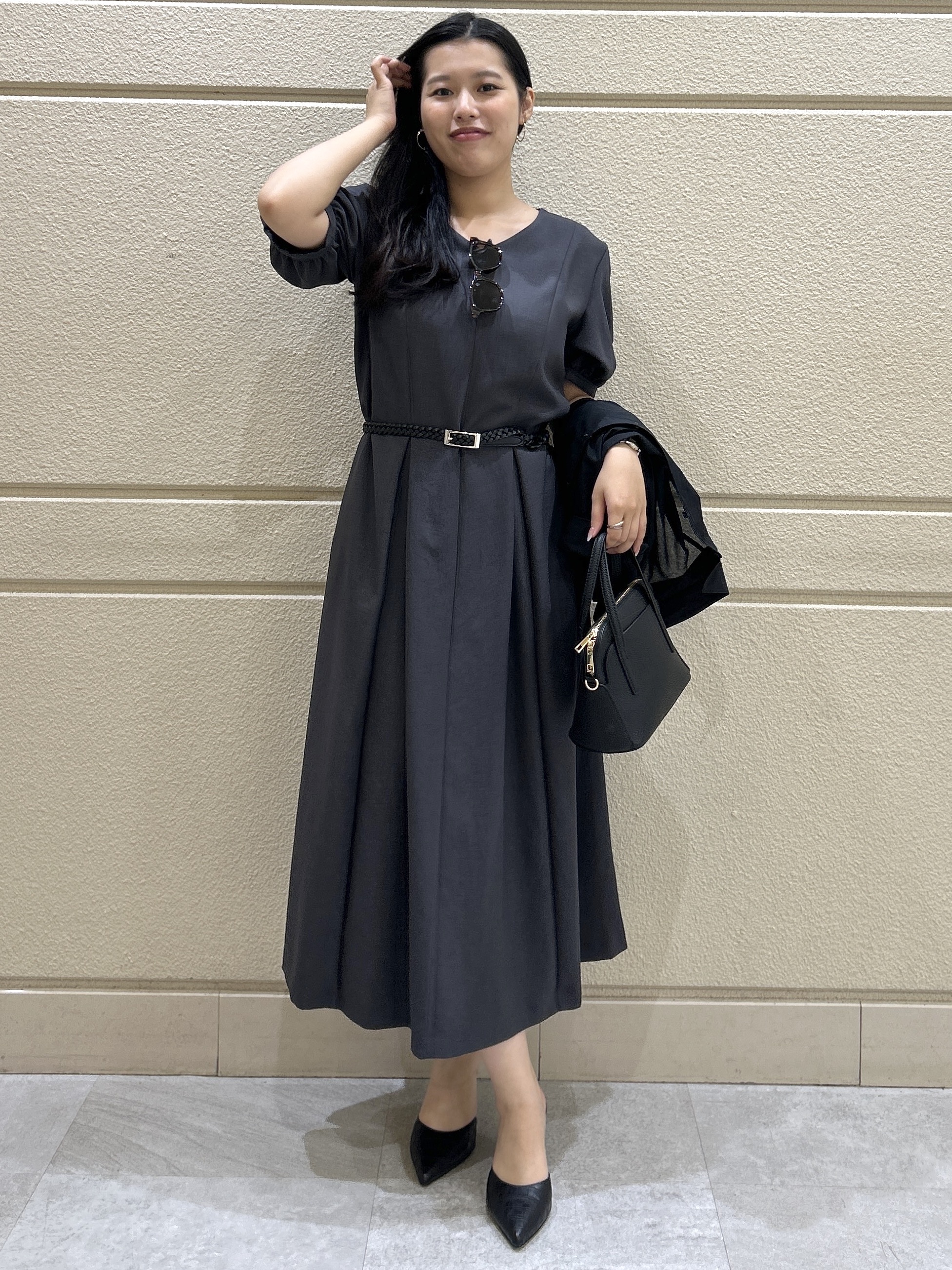 Momokaさんの「COUP DE CHANCE｜【手洗い可／日本製】サックワンピース」を使ったコーディネート