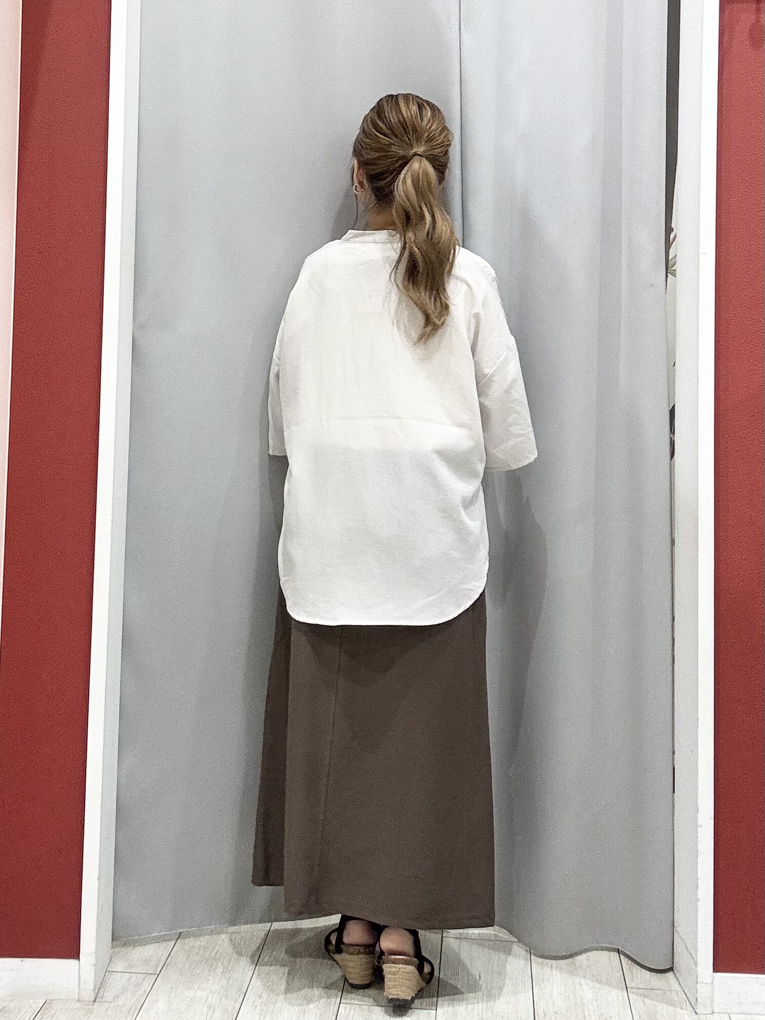 shioさんの「SHOO･LA･RUE｜【洗濯機可/S-LL】大人の抜け感 ゆるっと5分袖シャツ」を使ったコーディネート