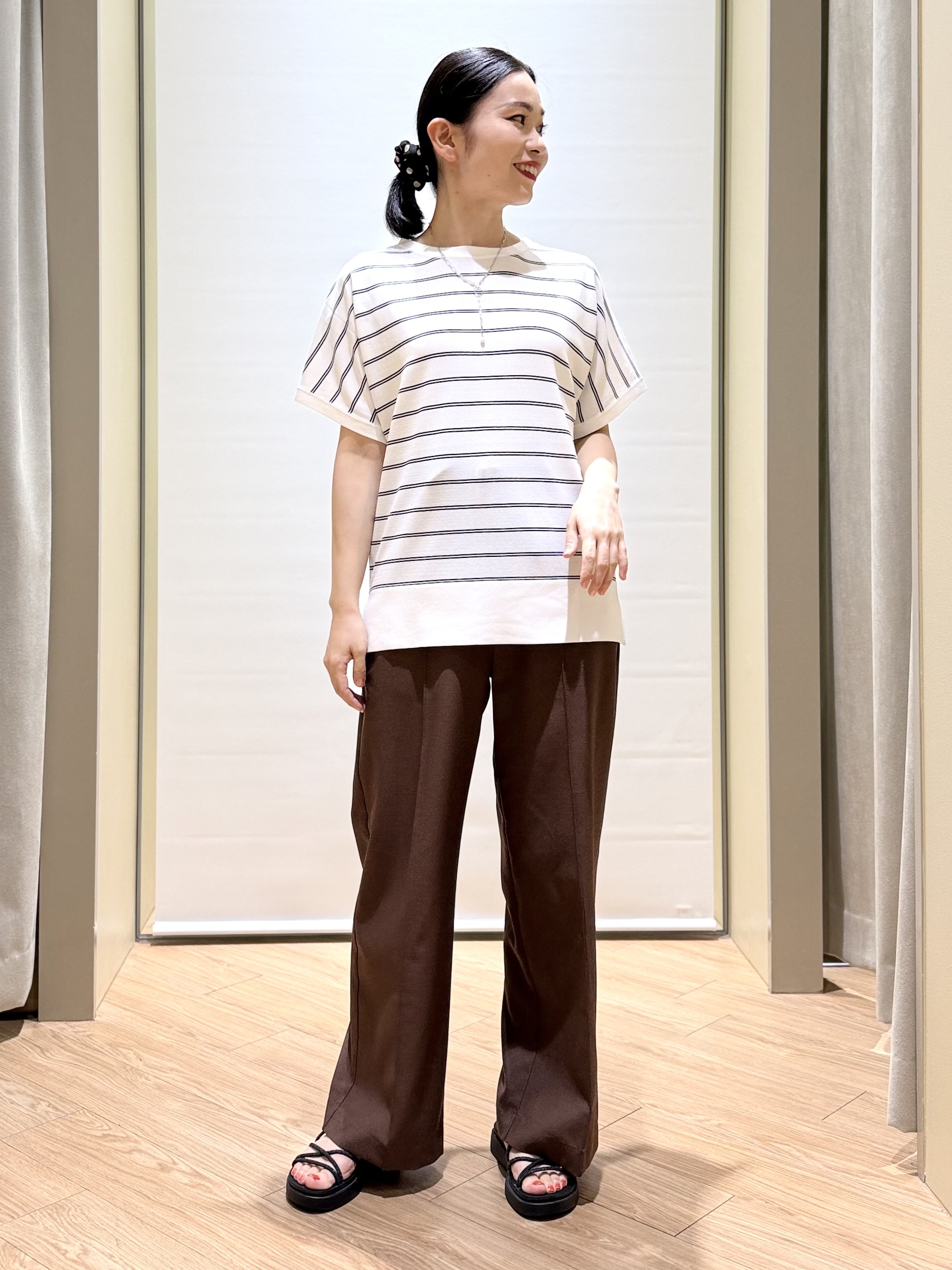 あんりさんの「grove｜【洗濯機OK/SETUP可】シワになりにくいハーフスリーブジャケット」を使ったコーディネート