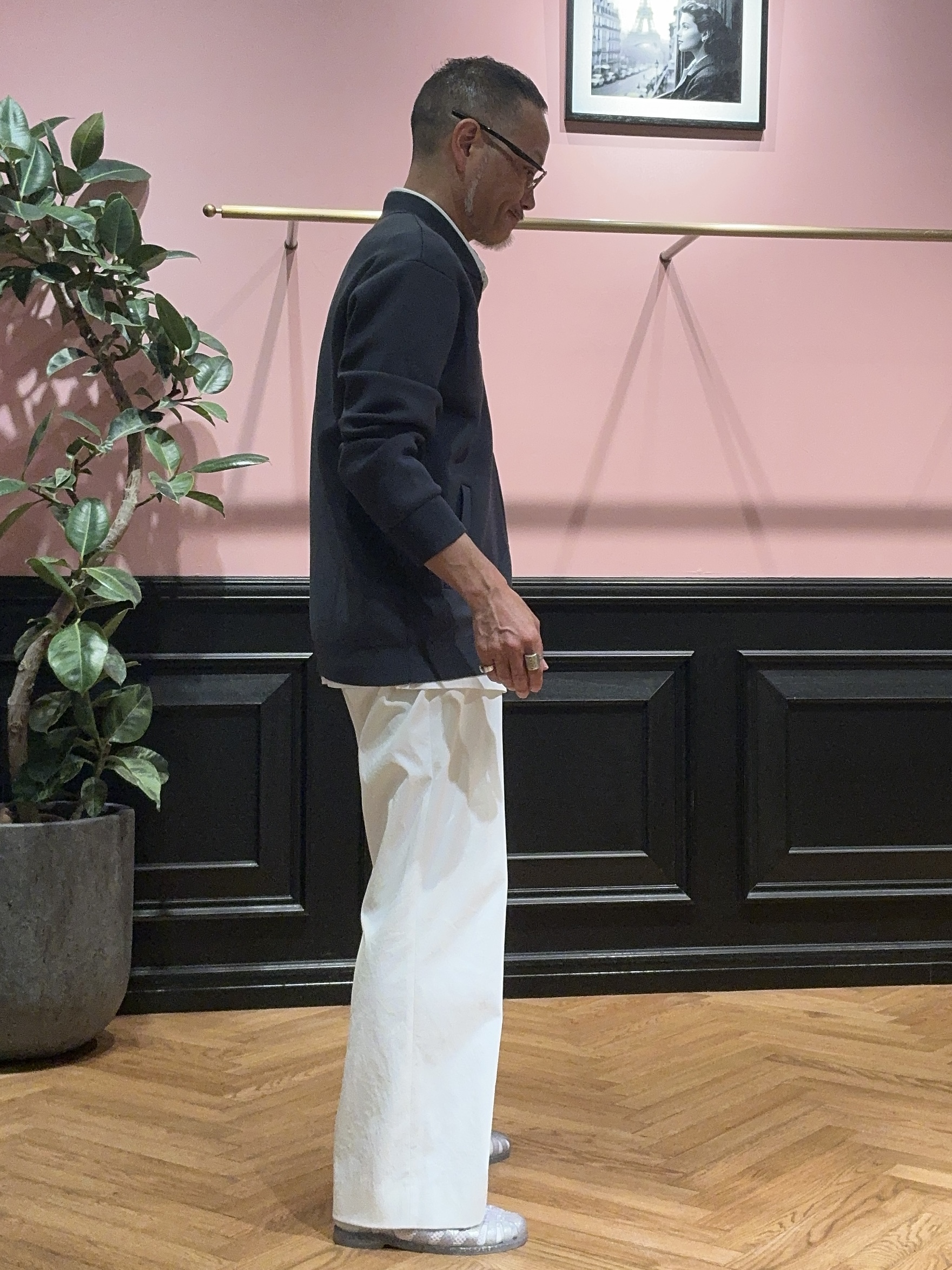 torigoeさんの「DRESSTERIOR｜【接触冷感/抗菌防臭/消臭/Safari5月号掲載】ICE CLEAR COTTON オーバーフィッ」を使ったコーディネート