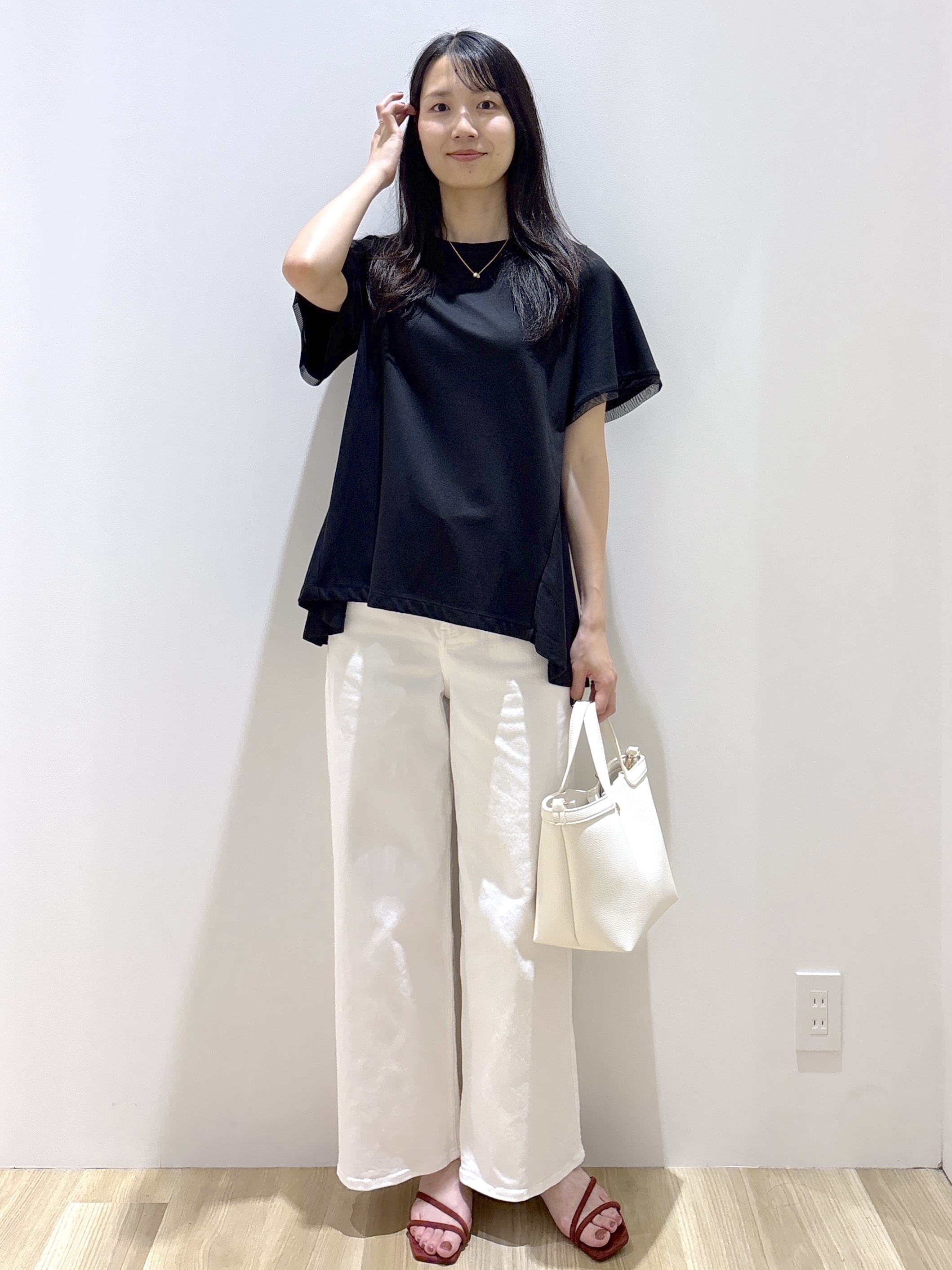 sachikoさんの「OPAQUE.CLIP｜【接触冷感／UV】着る冷感スーパーアイス ペプラムカットソー《洗濯機OK》」を使ったコーディネート