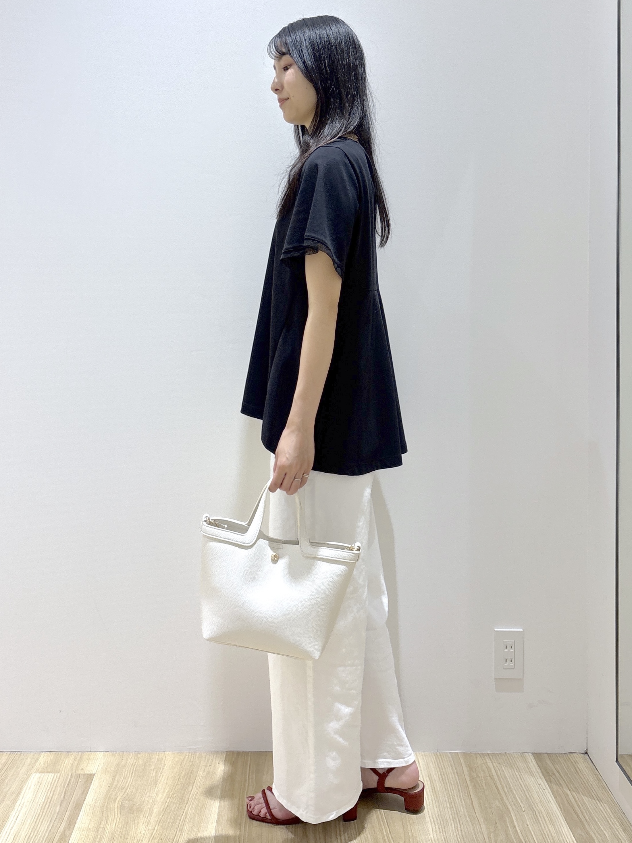 sachikoさんの「OPAQUE.CLIP｜【接触冷感／UV】着る冷感スーパーアイス ペプラムカットソー《洗濯機OK》」を使ったコーディネート