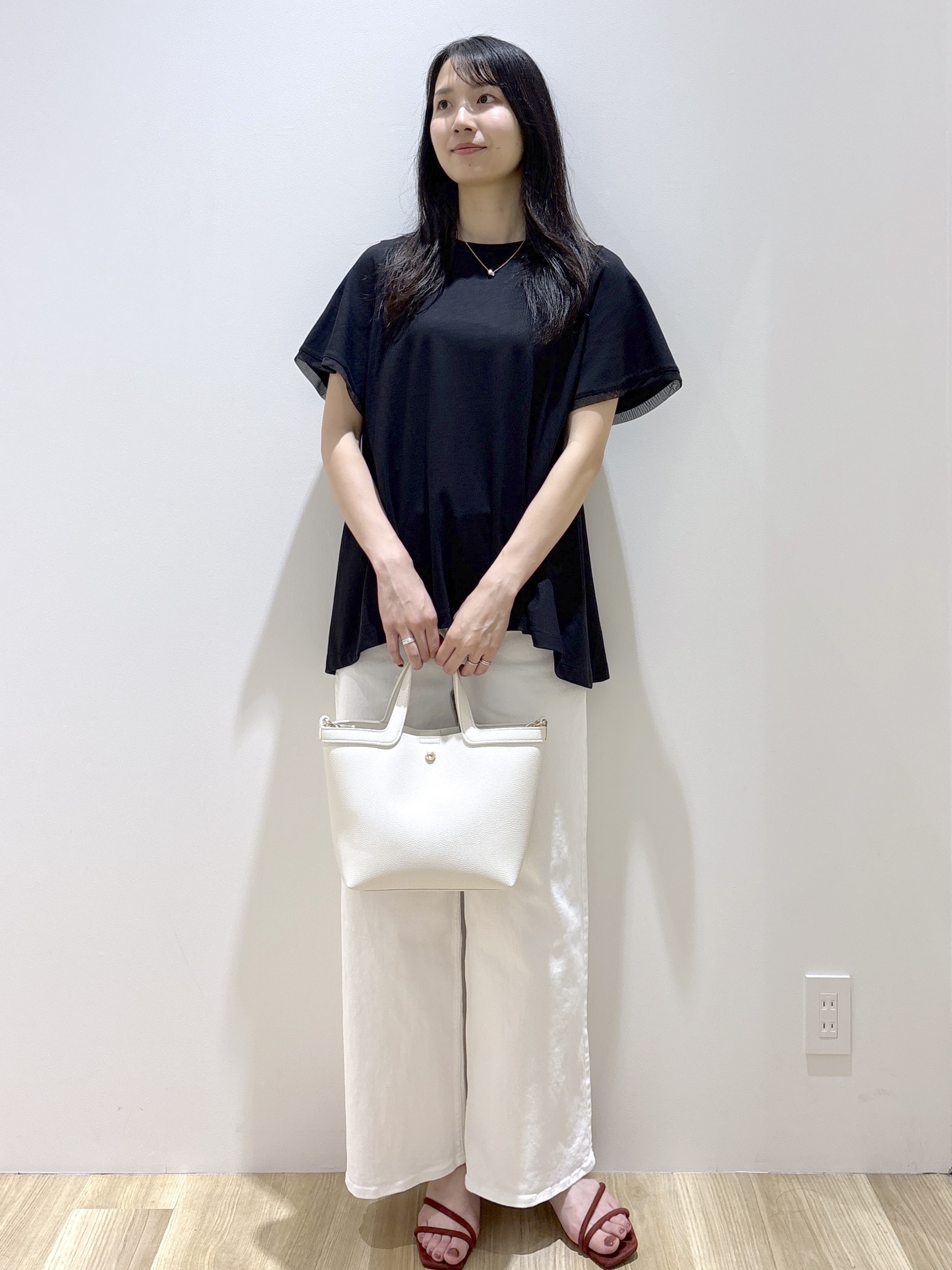 sachikoさんの「OPAQUE.CLIP｜【接触冷感／UV】着る冷感スーパーアイス ペプラムカットソー《洗濯機OK》」を使ったコーディネート