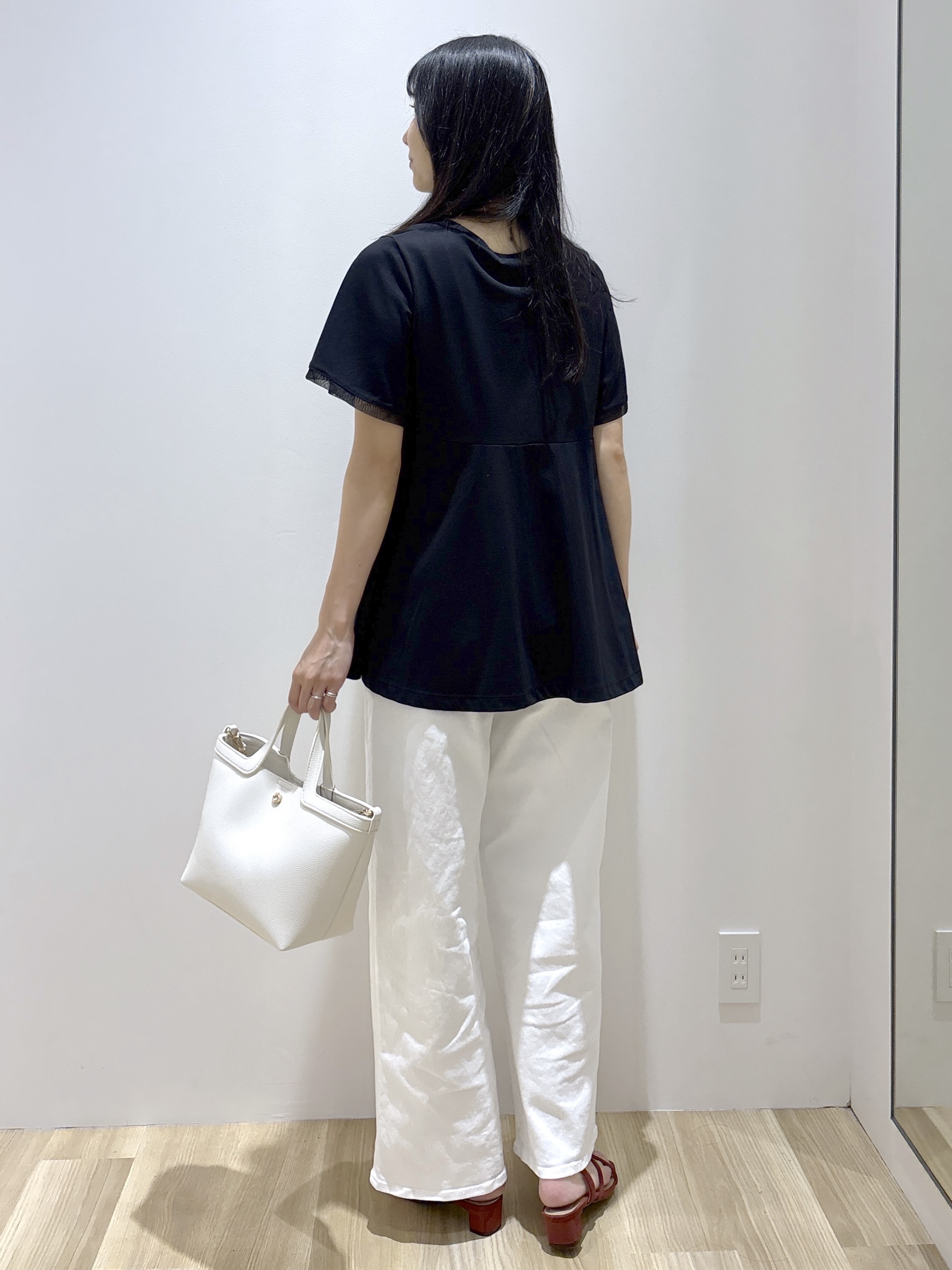 sachikoさんの「OPAQUE.CLIP｜【接触冷感／UV】着る冷感スーパーアイス ペプラムカットソー《洗濯機OK》」を使ったコーディネート