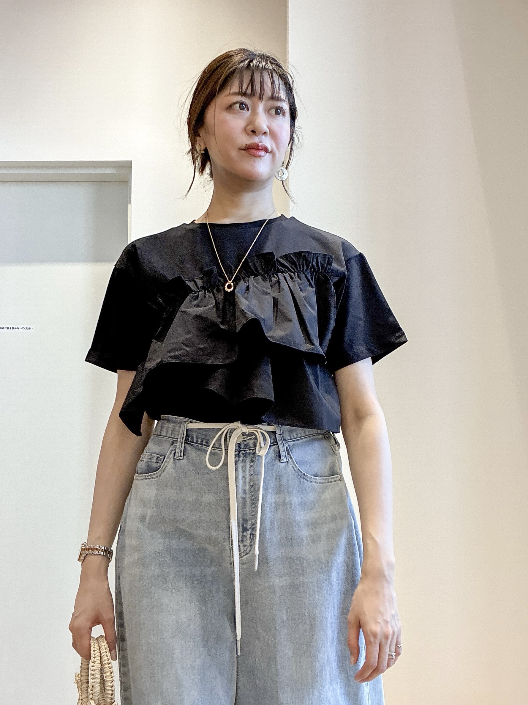 もんちゃんさんの「OPAQUE.CLIP｜【接触冷感】アシメフリルドッキングカットソー《洗濯機OK》」を使ったコーディネート